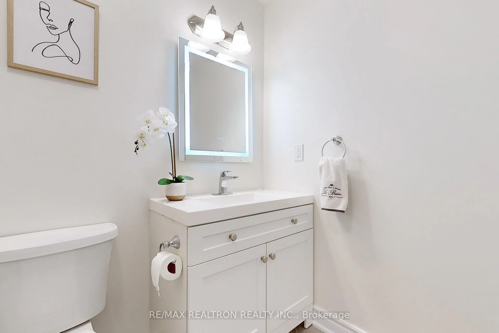 Photo 17 of 551 Salisbury Street, Oshawa, Vanier — HOMEH