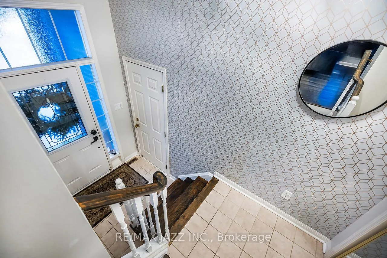 Photo 3 of 23 Schooner Lane, Clarington, Newcastle — HOMEH