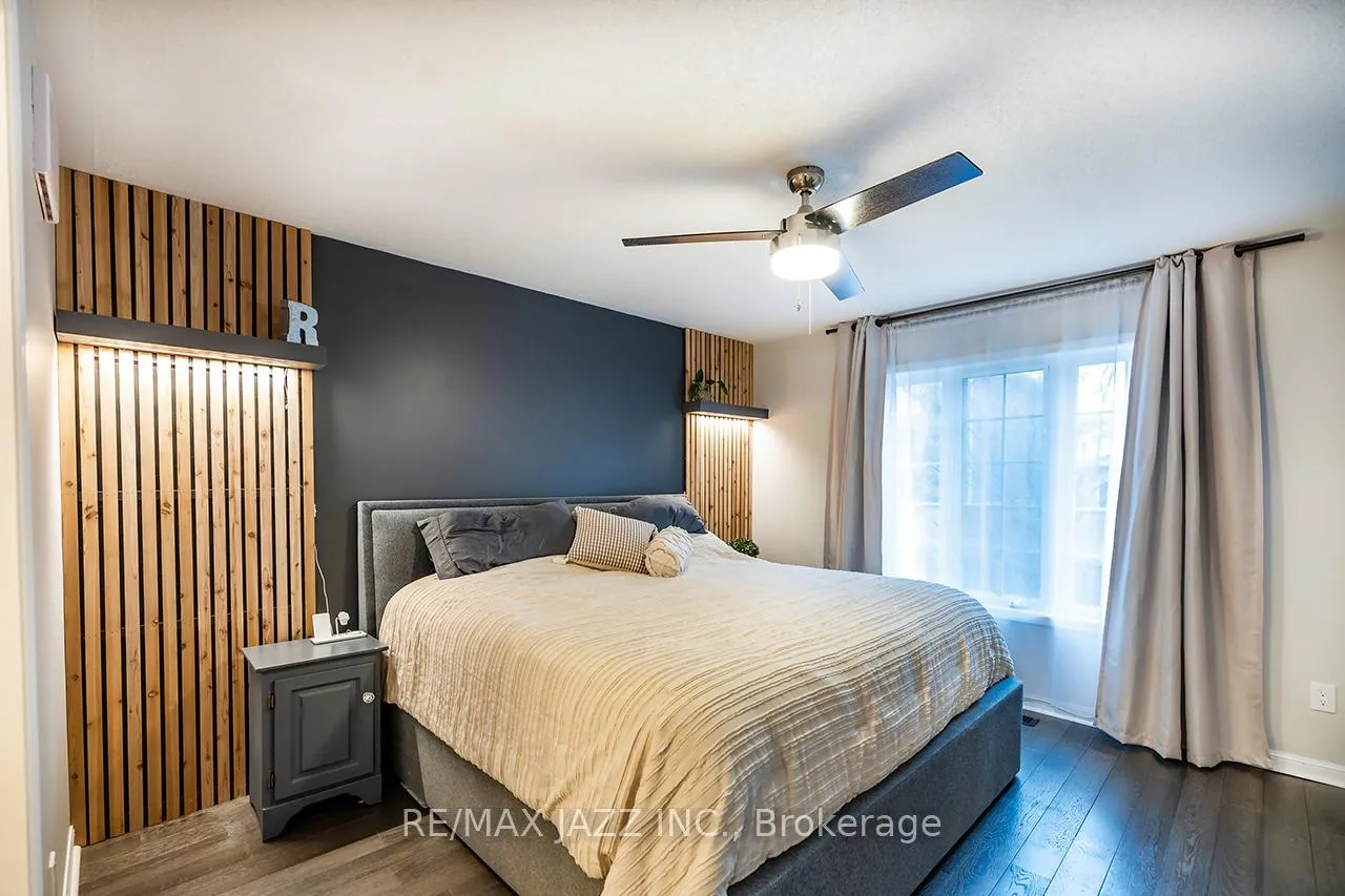 Photo 15 of 23 Schooner Lane, Clarington, Newcastle — HOMEH