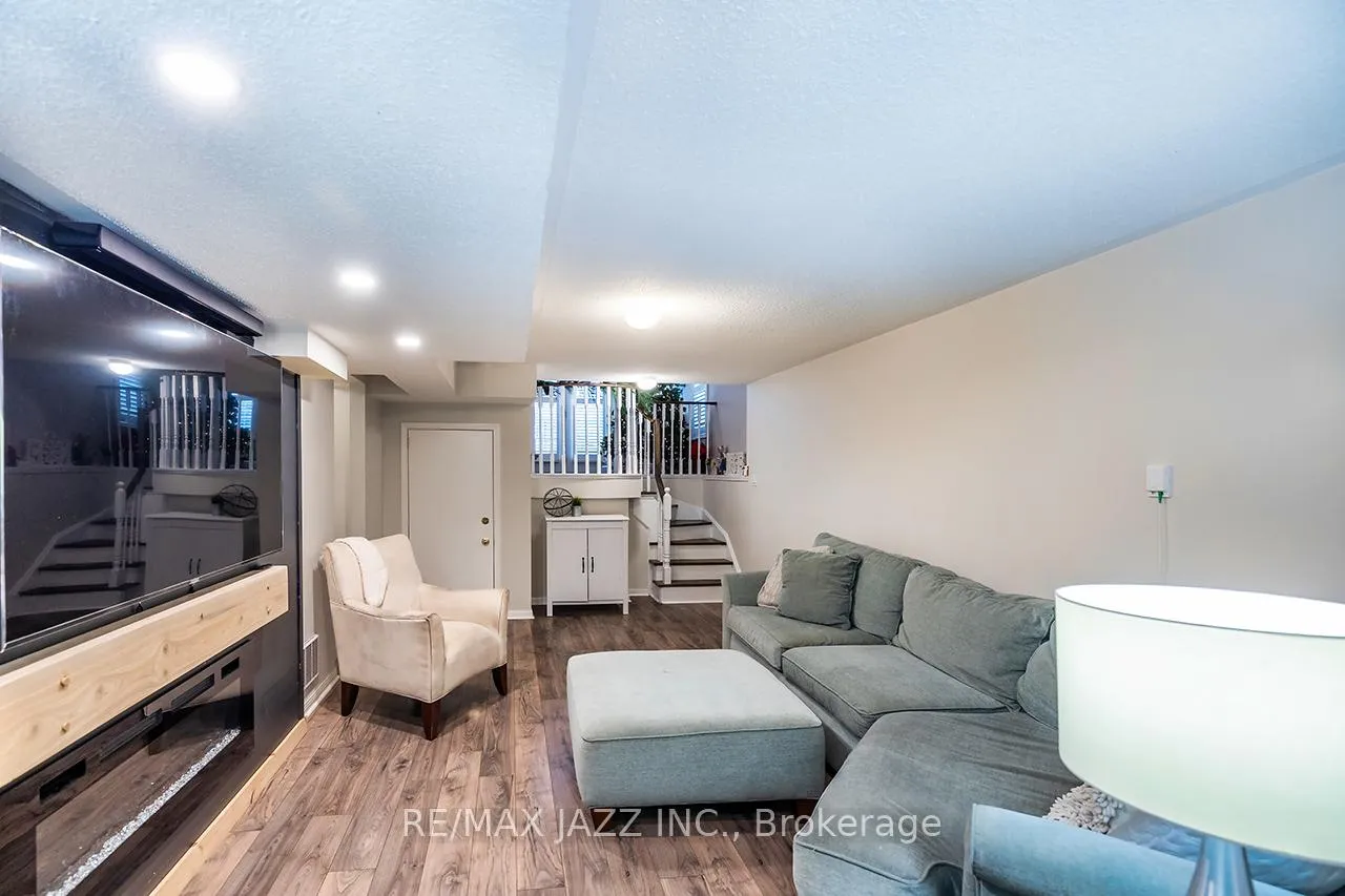 Photo 23 of 23 Schooner Lane, Clarington, Newcastle — HOMEH
