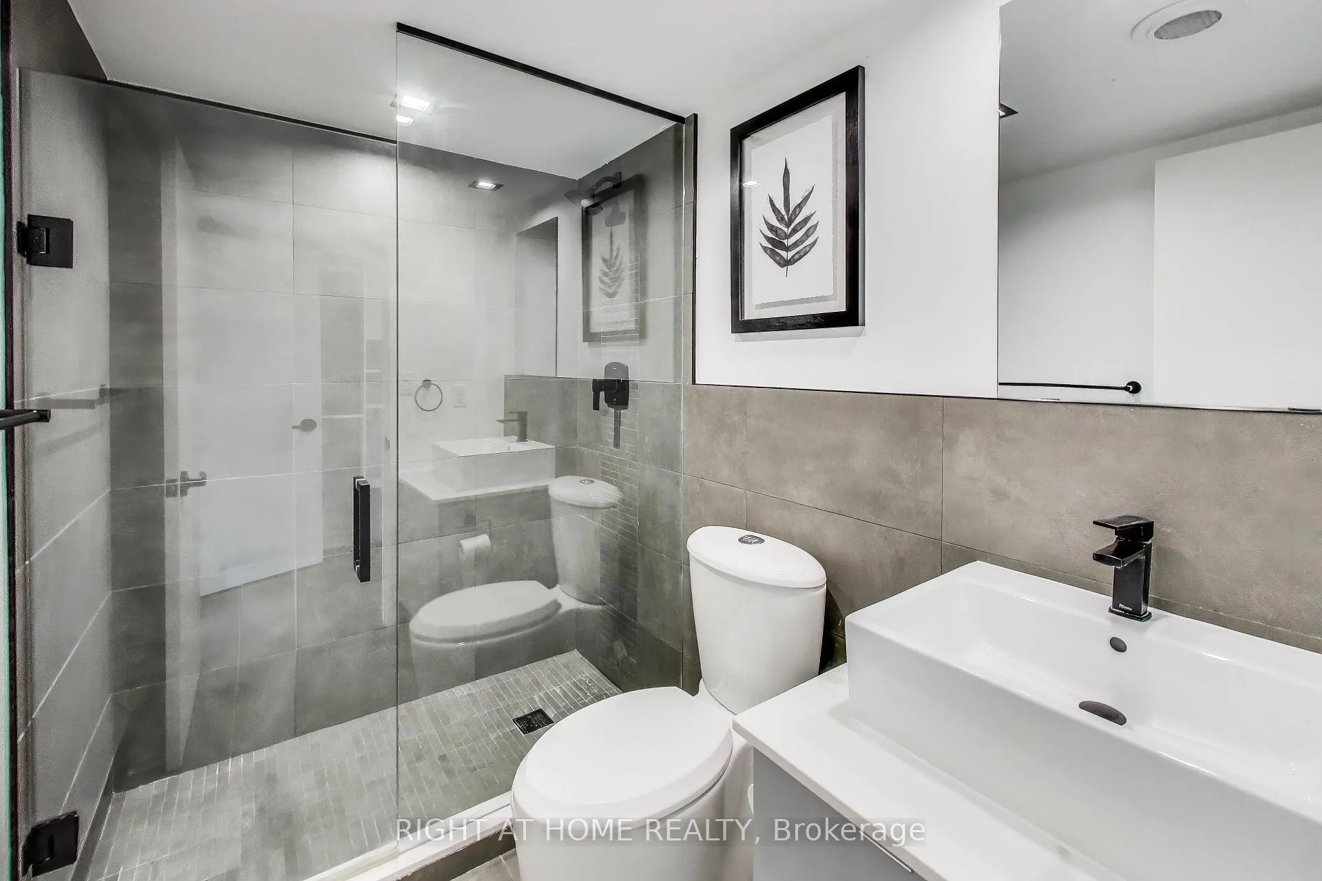 Photo 27 of Unit PH, 1604 Queen Street E, Toronto, Greenwood-Coxwell — HOMEH
