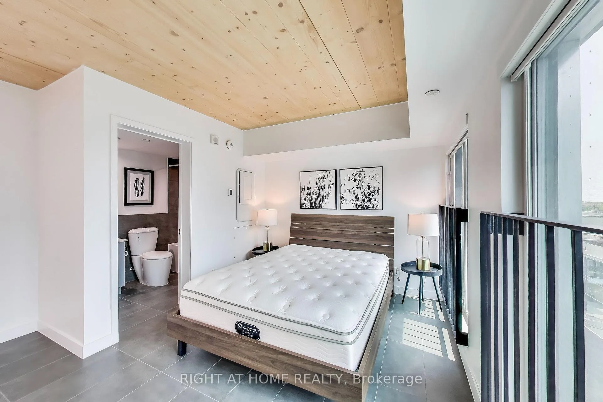 Photo 32 of Unit PH, 1604 Queen Street E, Toronto, Greenwood-Coxwell — HOMEH