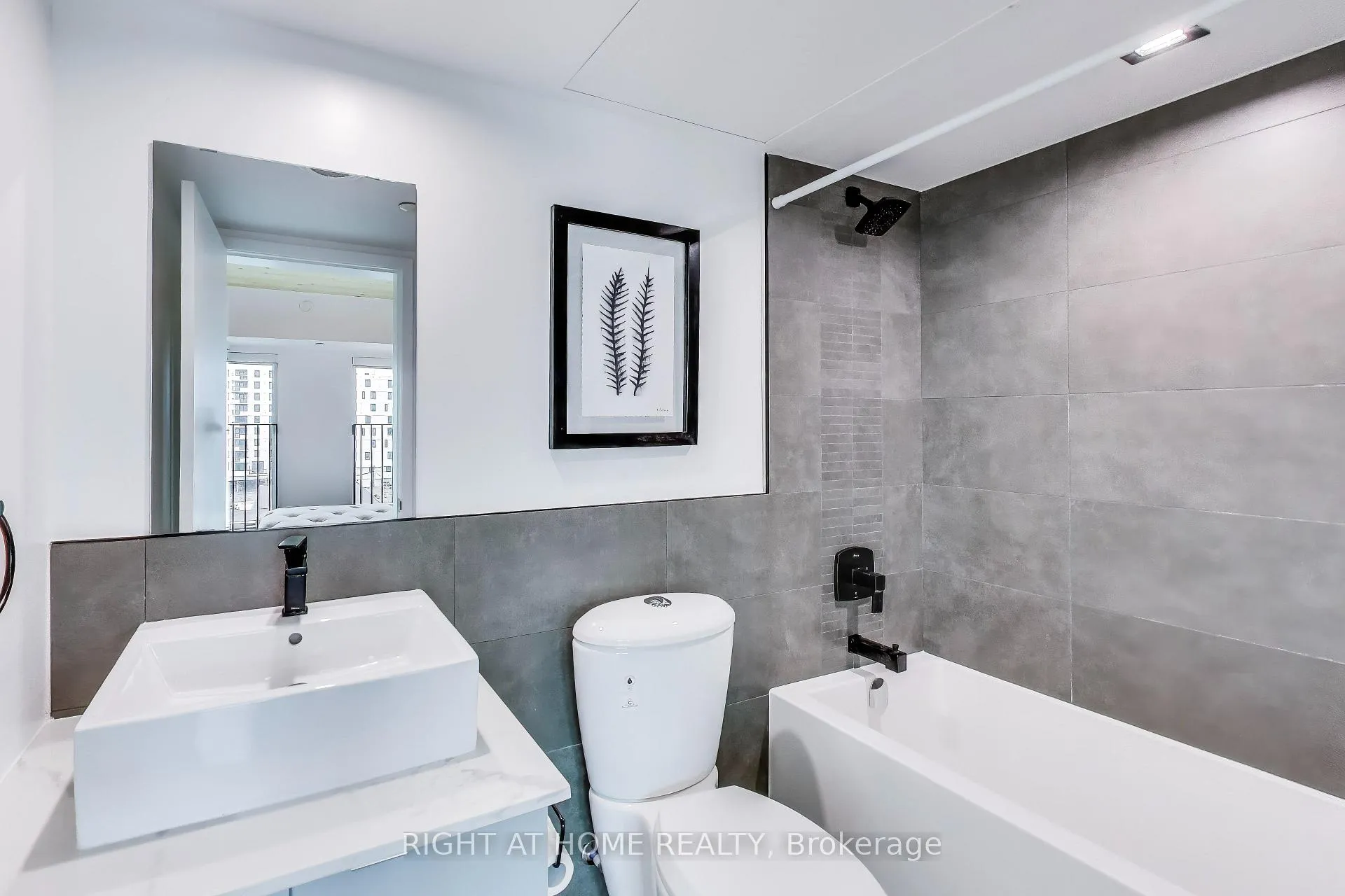 Photo 34 of Unit PH, 1604 Queen Street E, Toronto, Greenwood-Coxwell — HOMEH