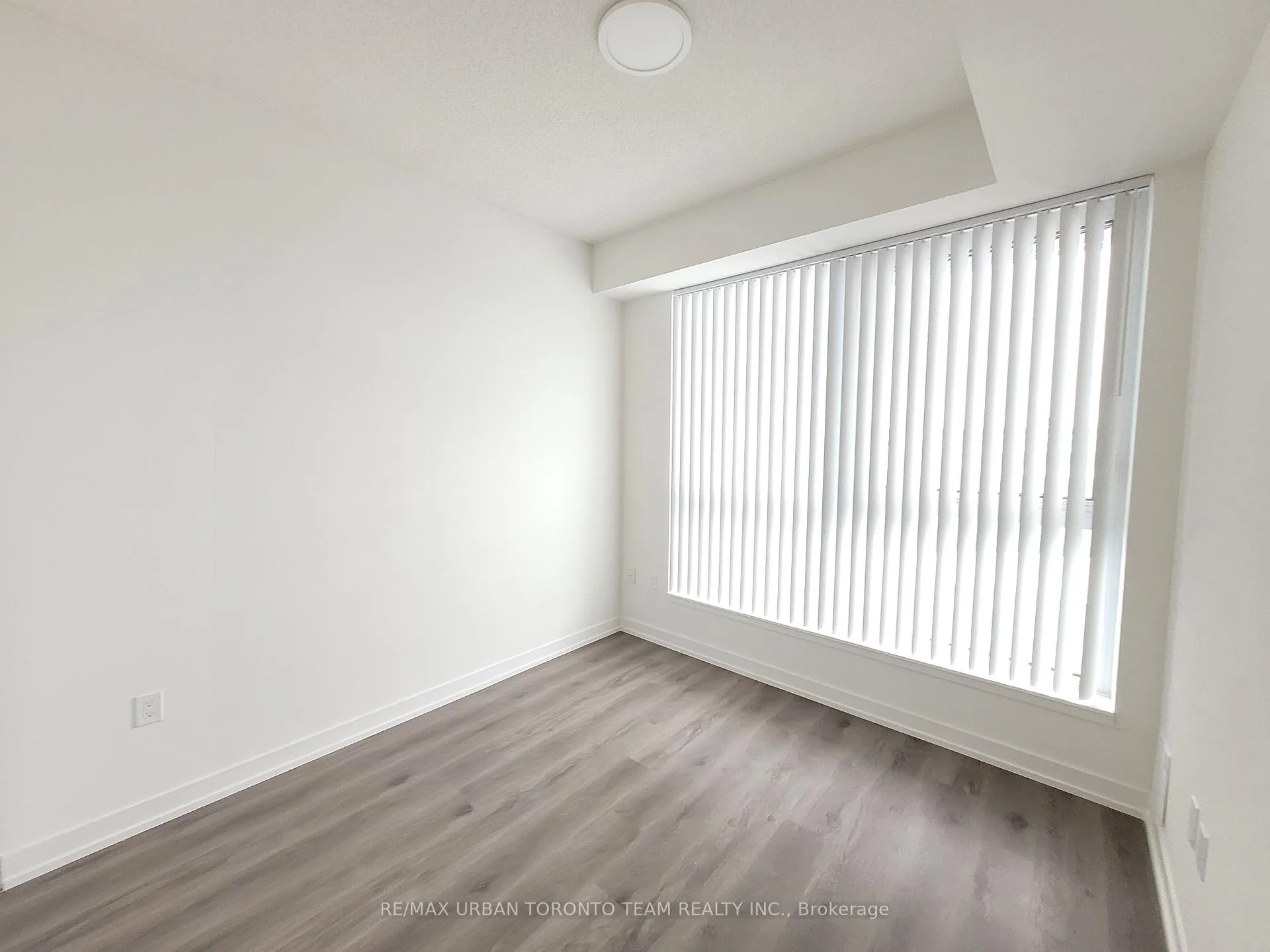 Photo 3 of Unit 510, 225 Commerce St Street, Vaughan, Vaughan Corporate Centre — HOMEH