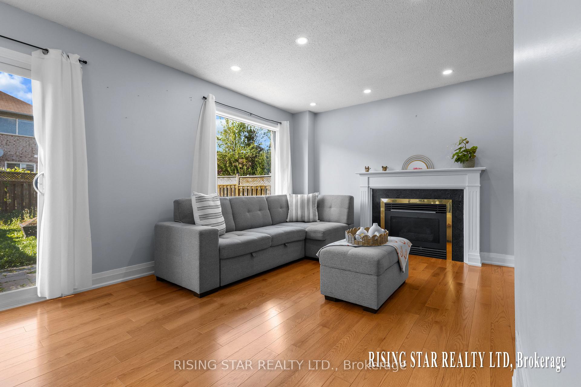 Photo 20 of 20 Arid Avenue, Brampton, Sandringham-Wellington — HOMEH