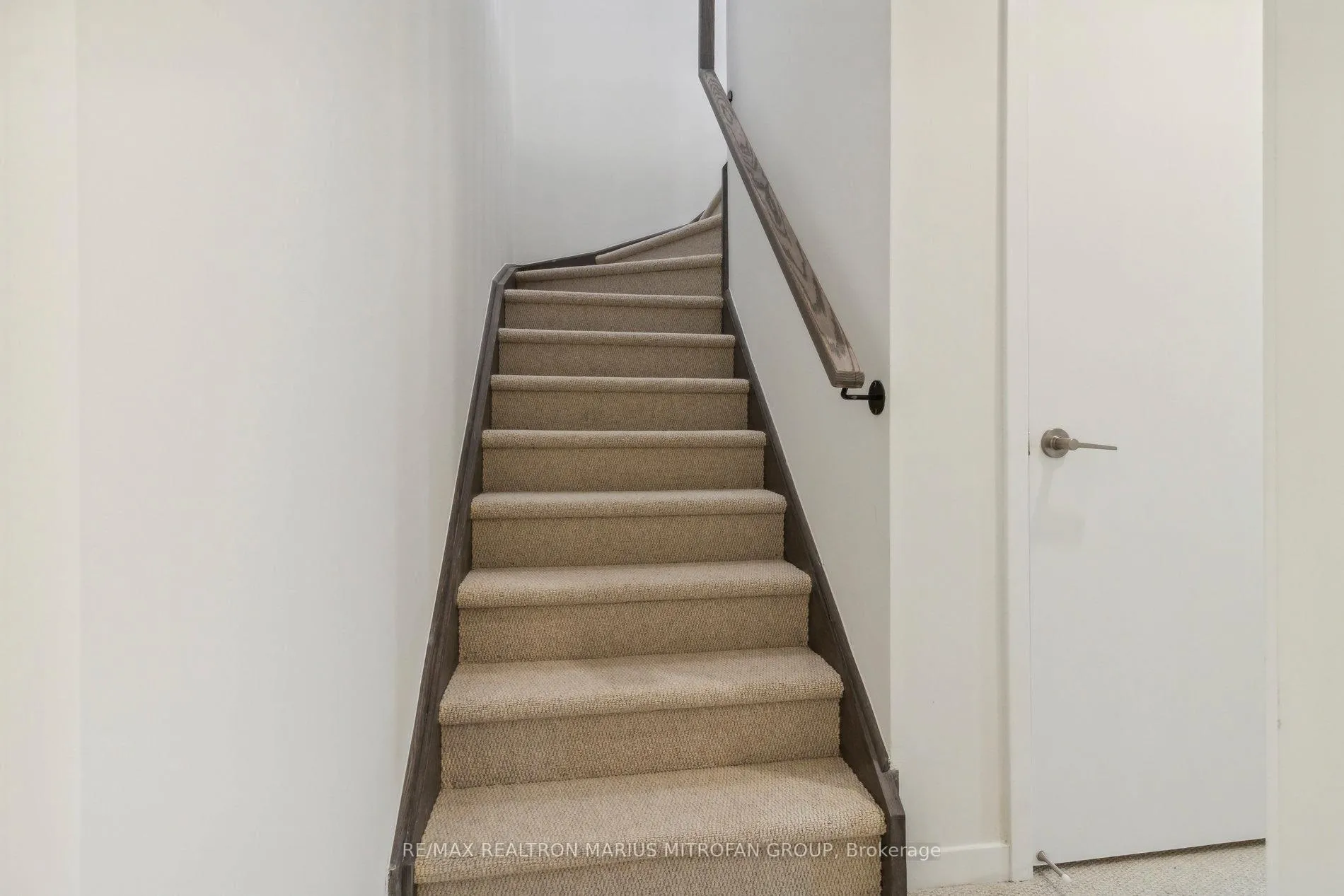 Photo 25 of Unit TH 321, 130 Honeycrisp Crescent, Vaughan, Vaughan Corporate Centre — HOMEH