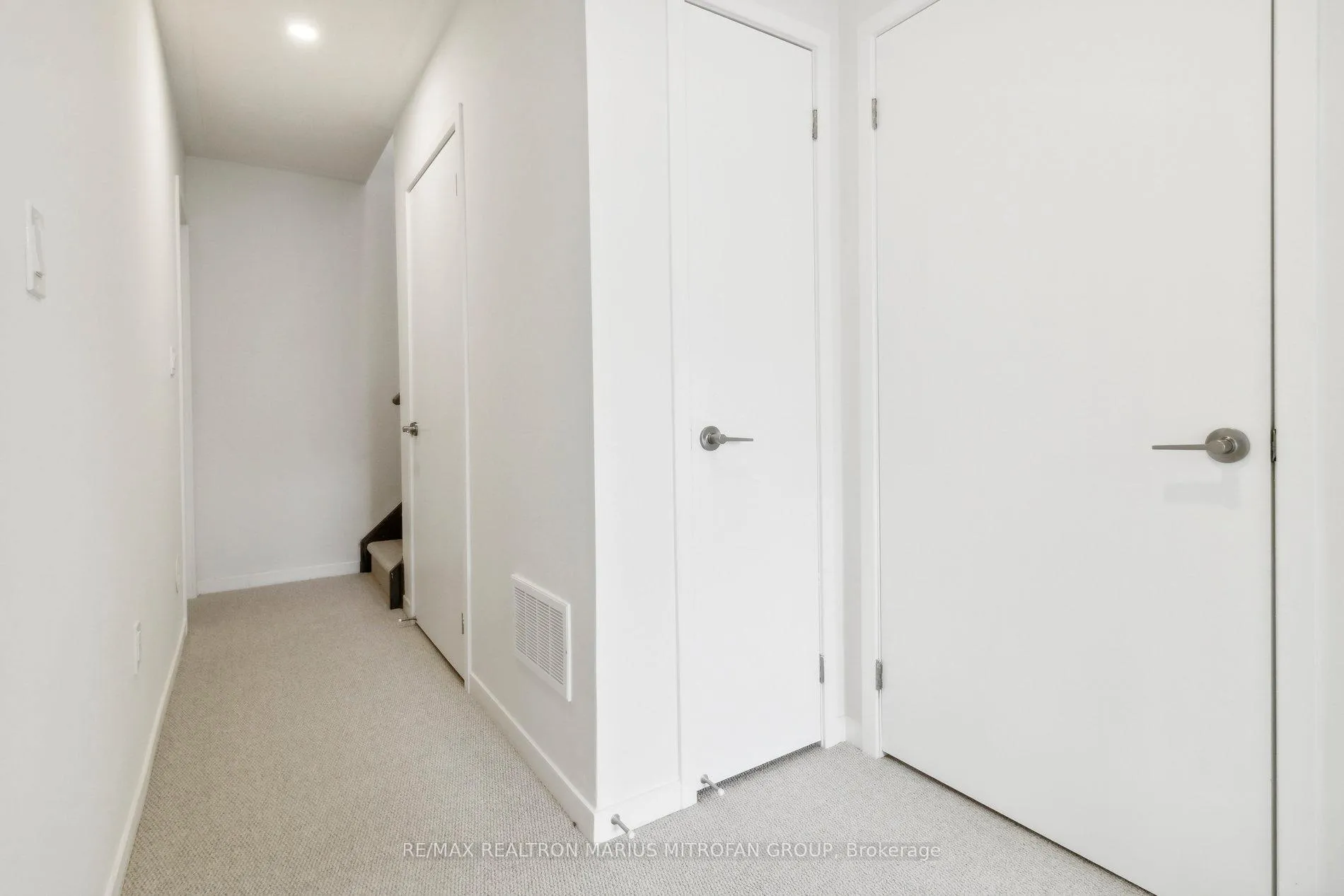 Photo 27 of Unit TH 321, 130 Honeycrisp Crescent, Vaughan, Vaughan Corporate Centre — HOMEH