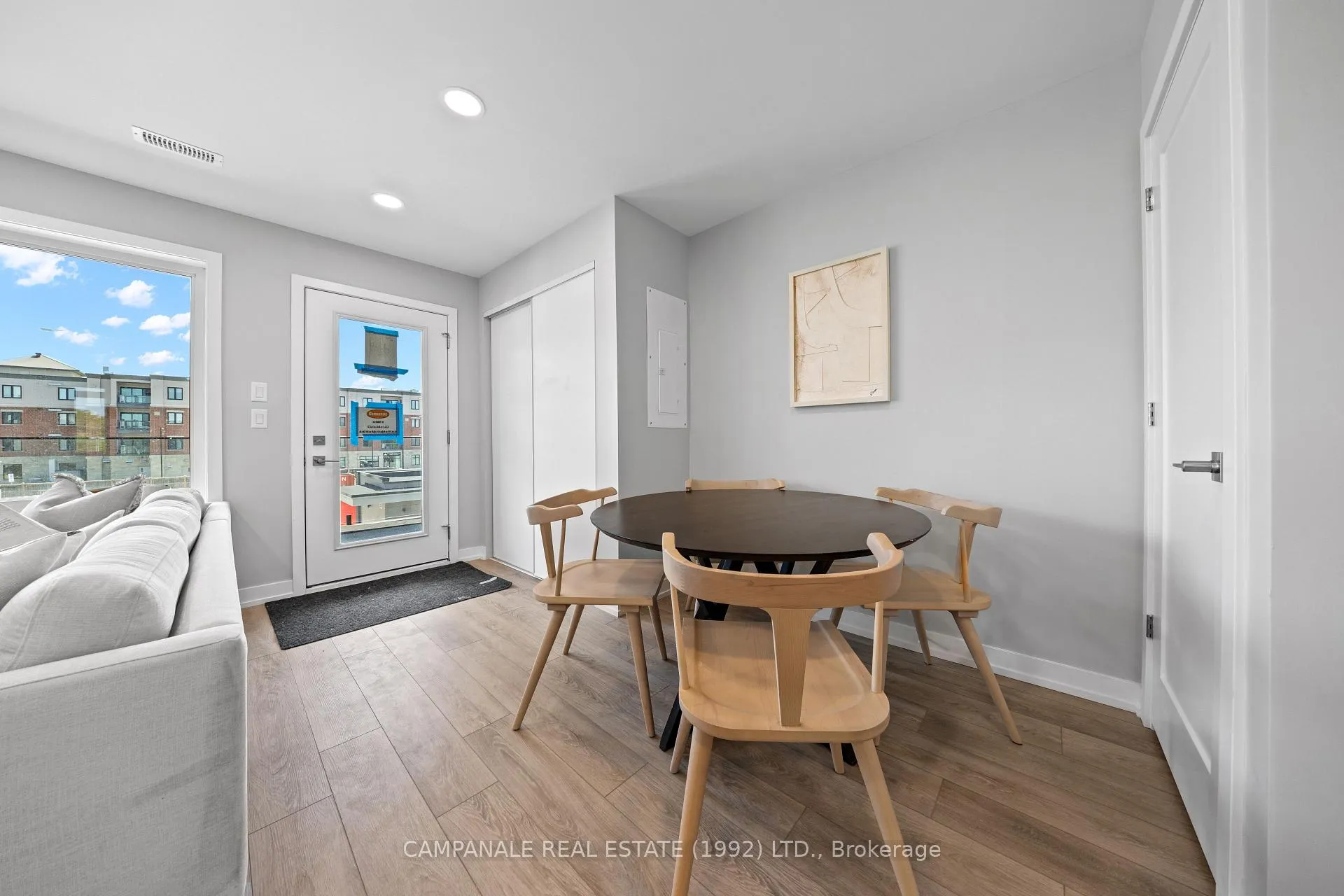 Photo 8 of 4 Modugno Avenue, Ottawa, Barrhaven - Longfields — HOMEH