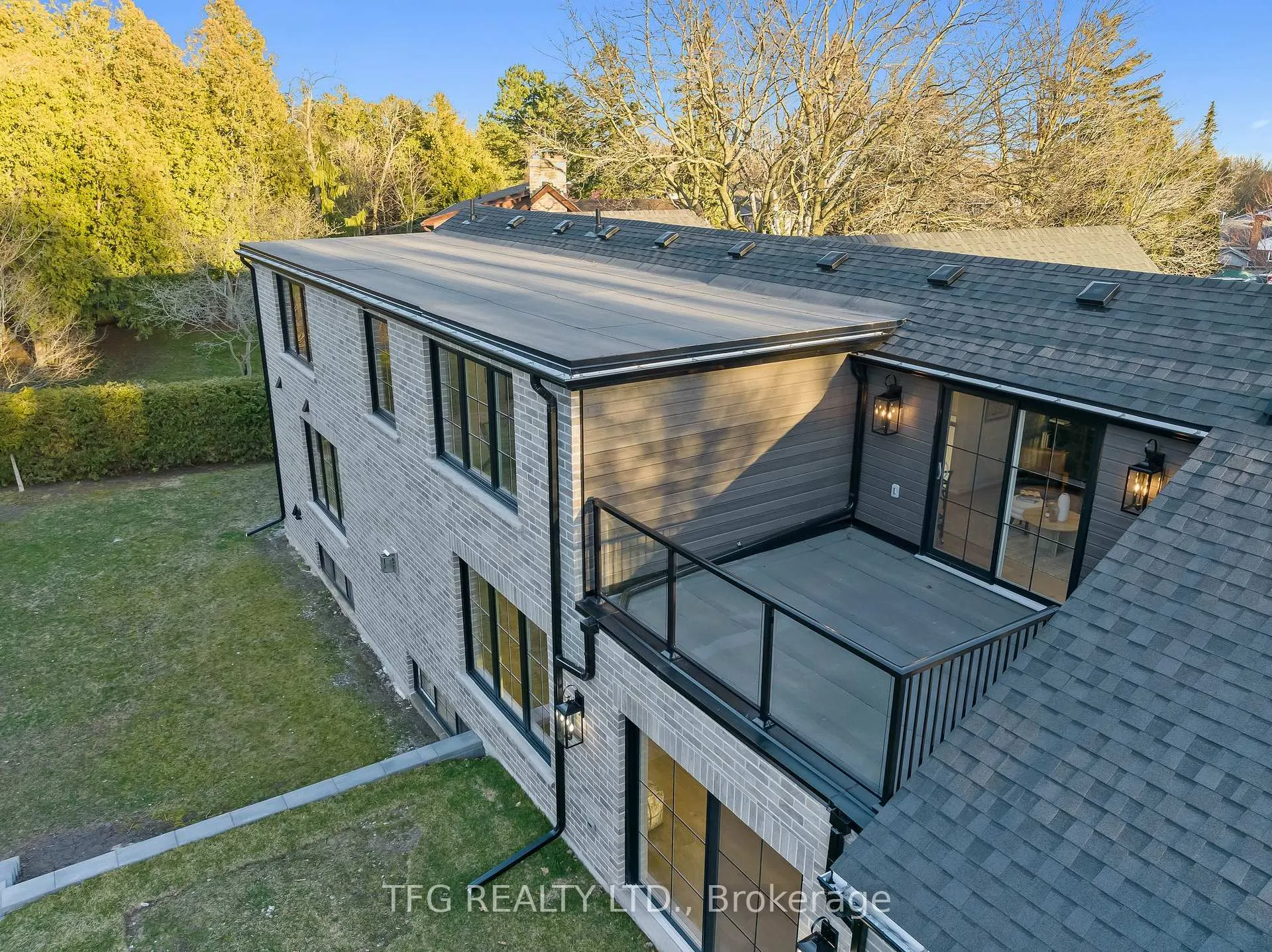 Photo 6 of 191 Woodlea Crescent, Oshawa, Northglen — HOMEH