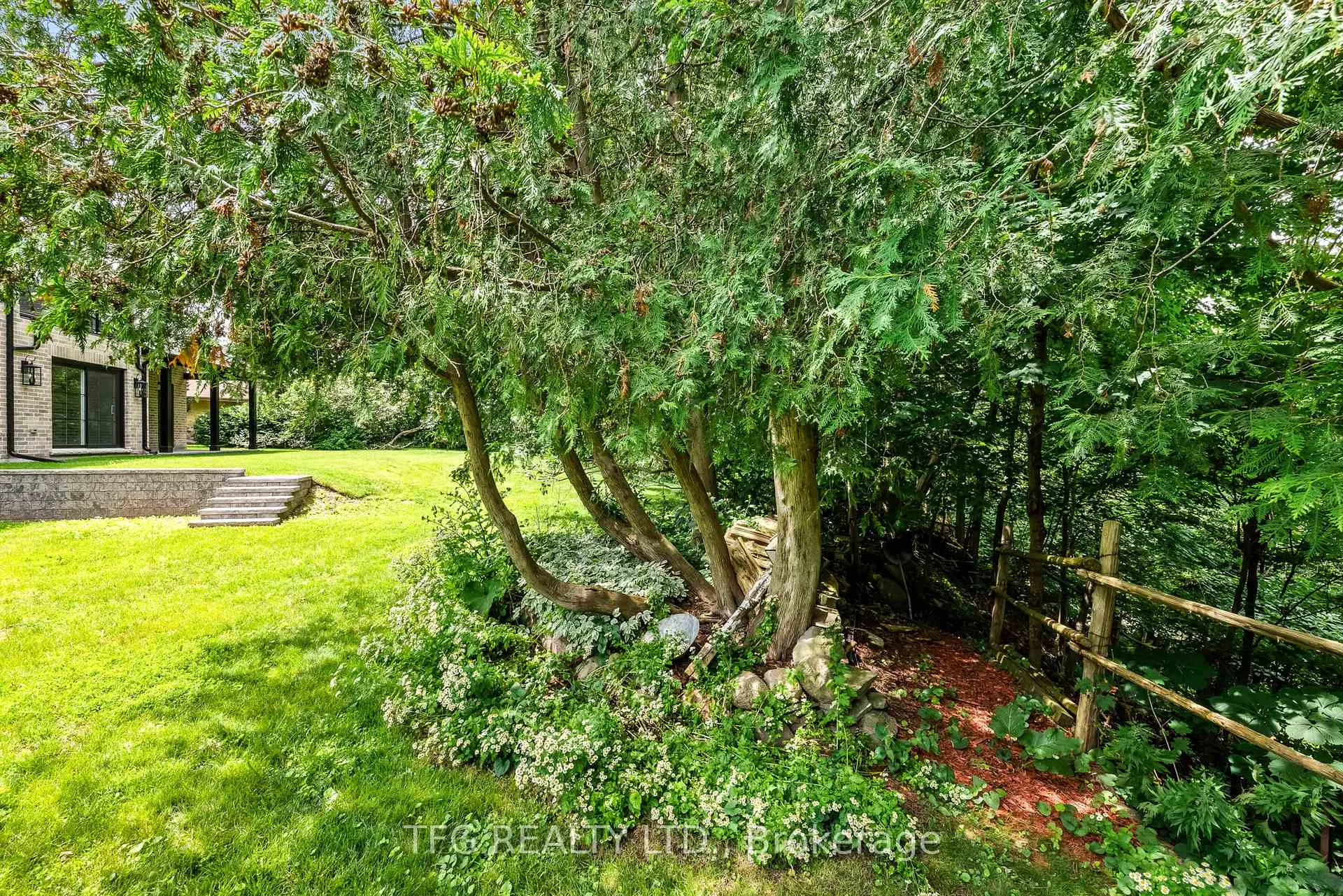 Photo 11 of 191 Woodlea Crescent, Oshawa, Northglen — HOMEH