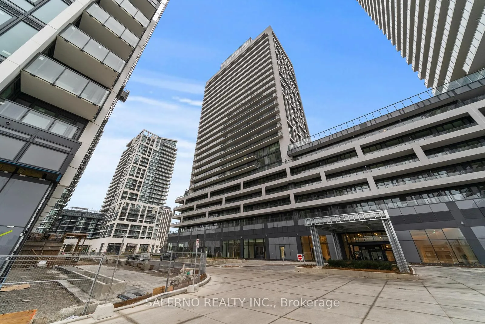 Photo 1 of Unit 430, 8960 Jane Street, Vaughan, Concord — HOMEH