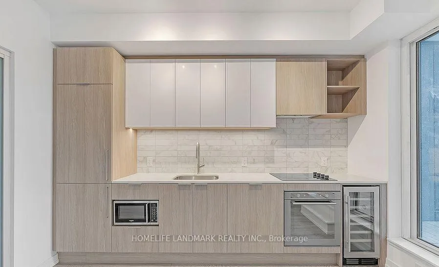 Photo 7 of Unit 606, 2020 Bathurst Street, Toronto, Forest Hill South — HOMEH