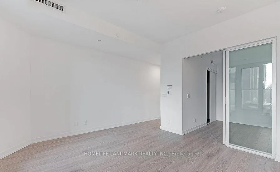 Photo 10 of Unit 606, 2020 Bathurst Street, Toronto, Forest Hill South — HOMEH