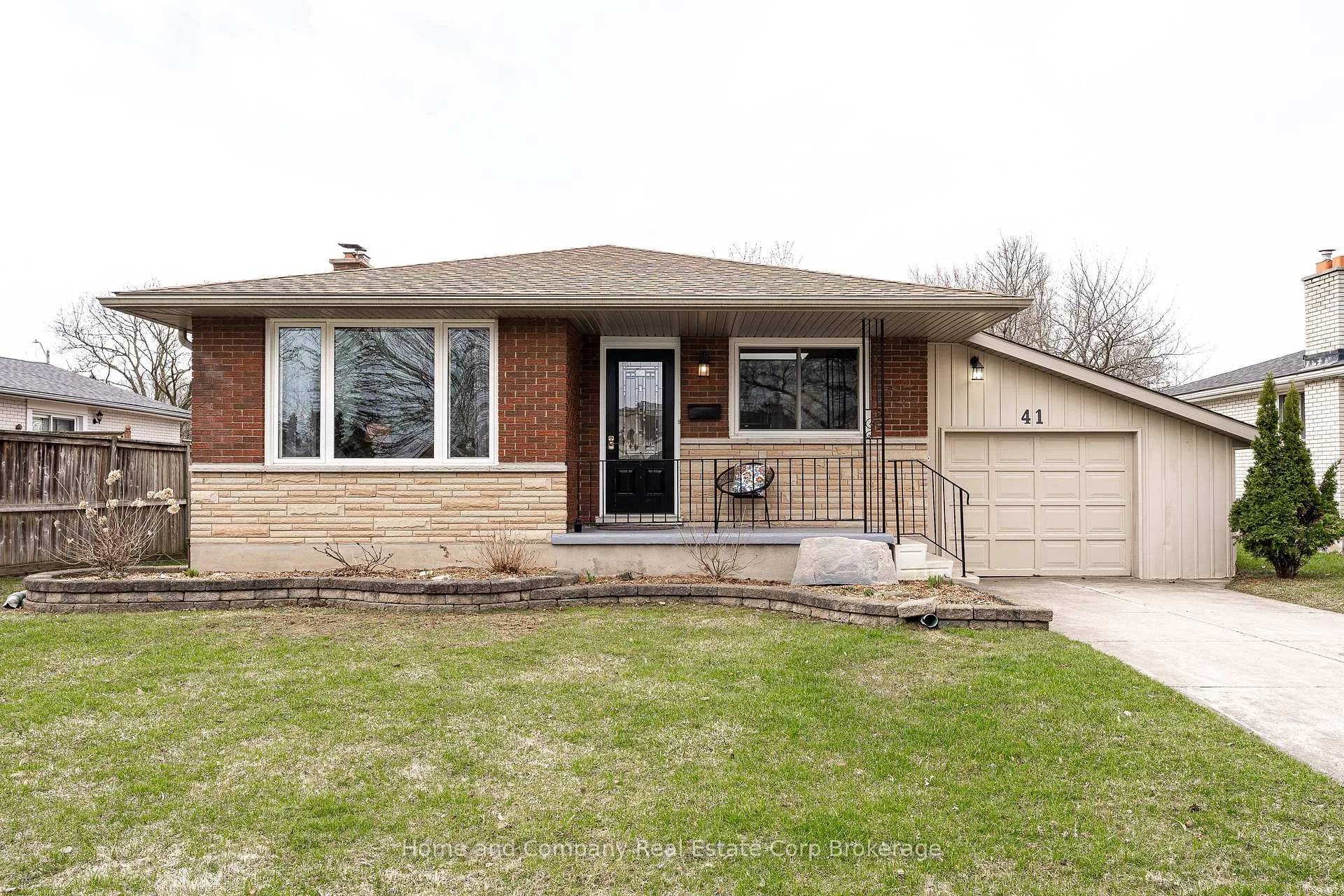 Photo 1 of 41 Dorland Drive, Stratford — HOMEH