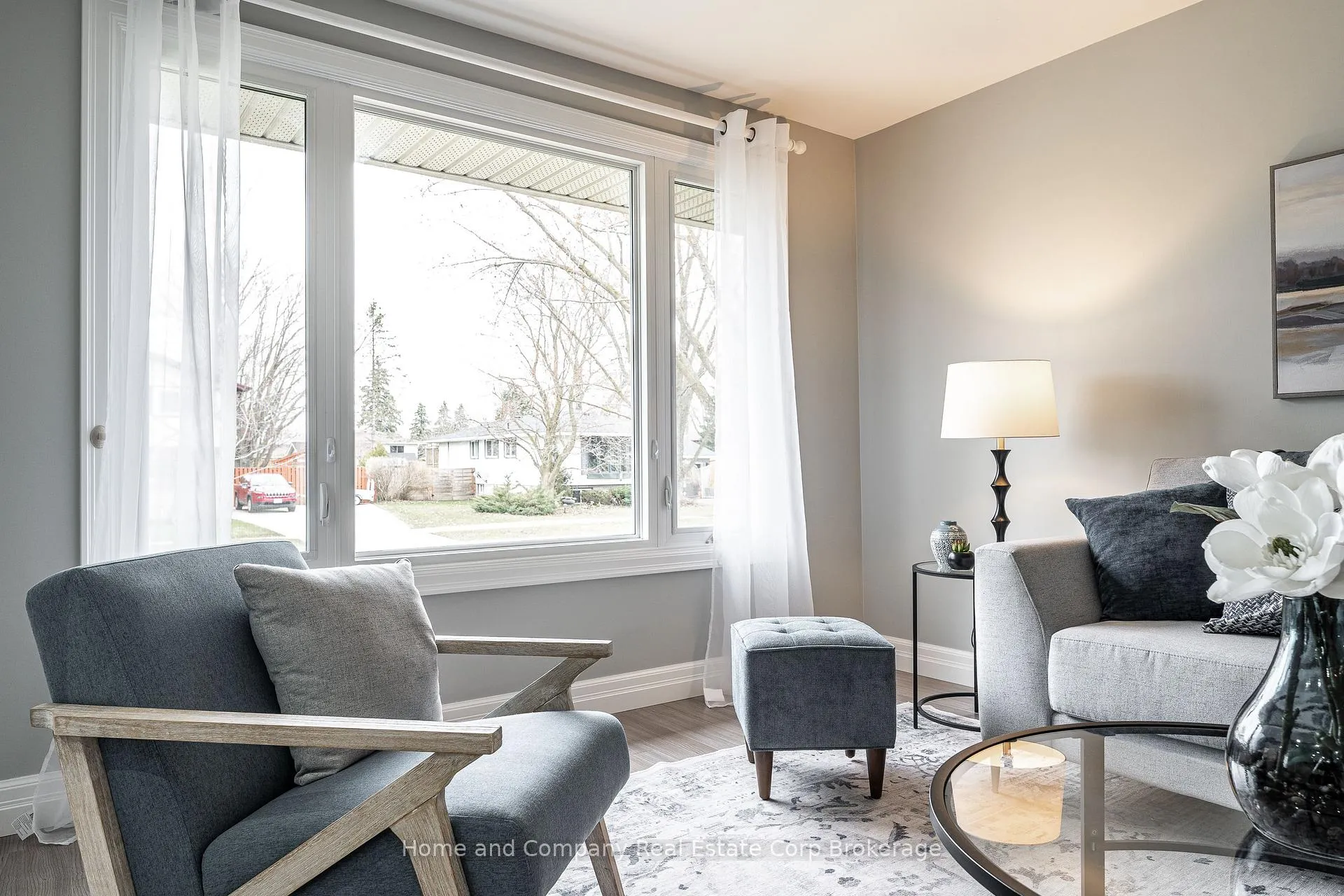 Photo 4 of 41 Dorland Drive, Stratford — HOMEH