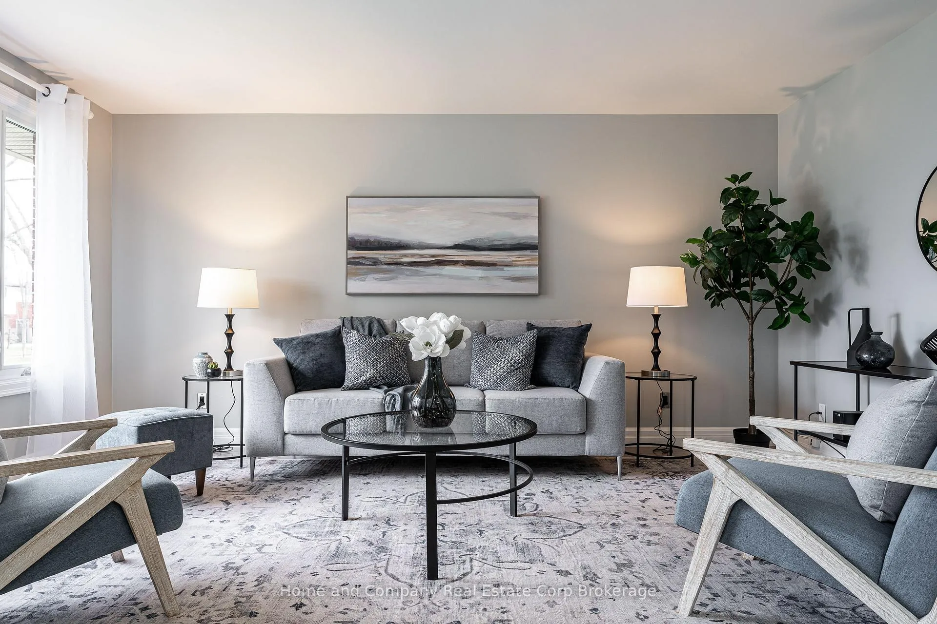 Photo 5 of 41 Dorland Drive, Stratford — HOMEH