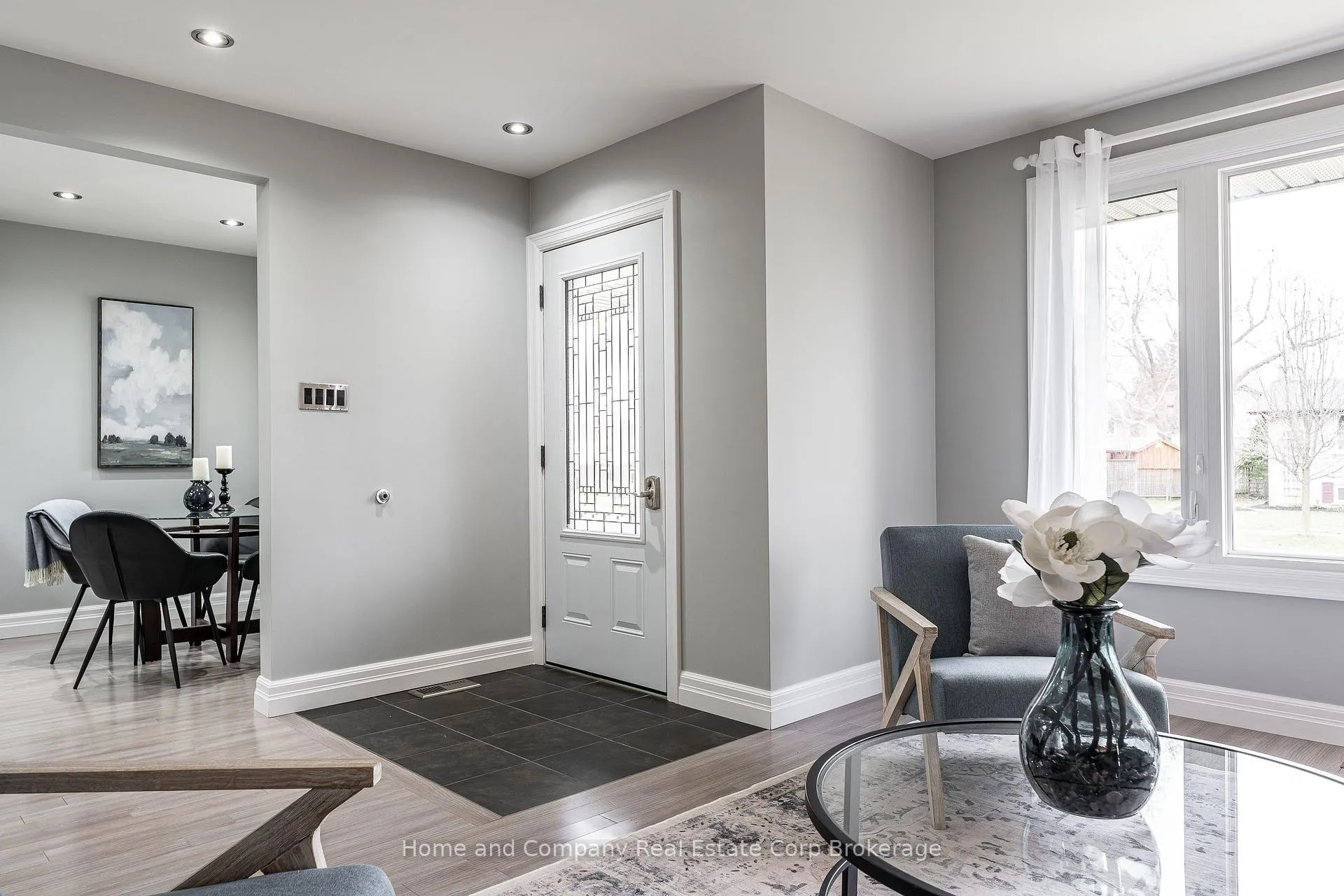 Photo 8 of 41 Dorland Drive, Stratford — HOMEH