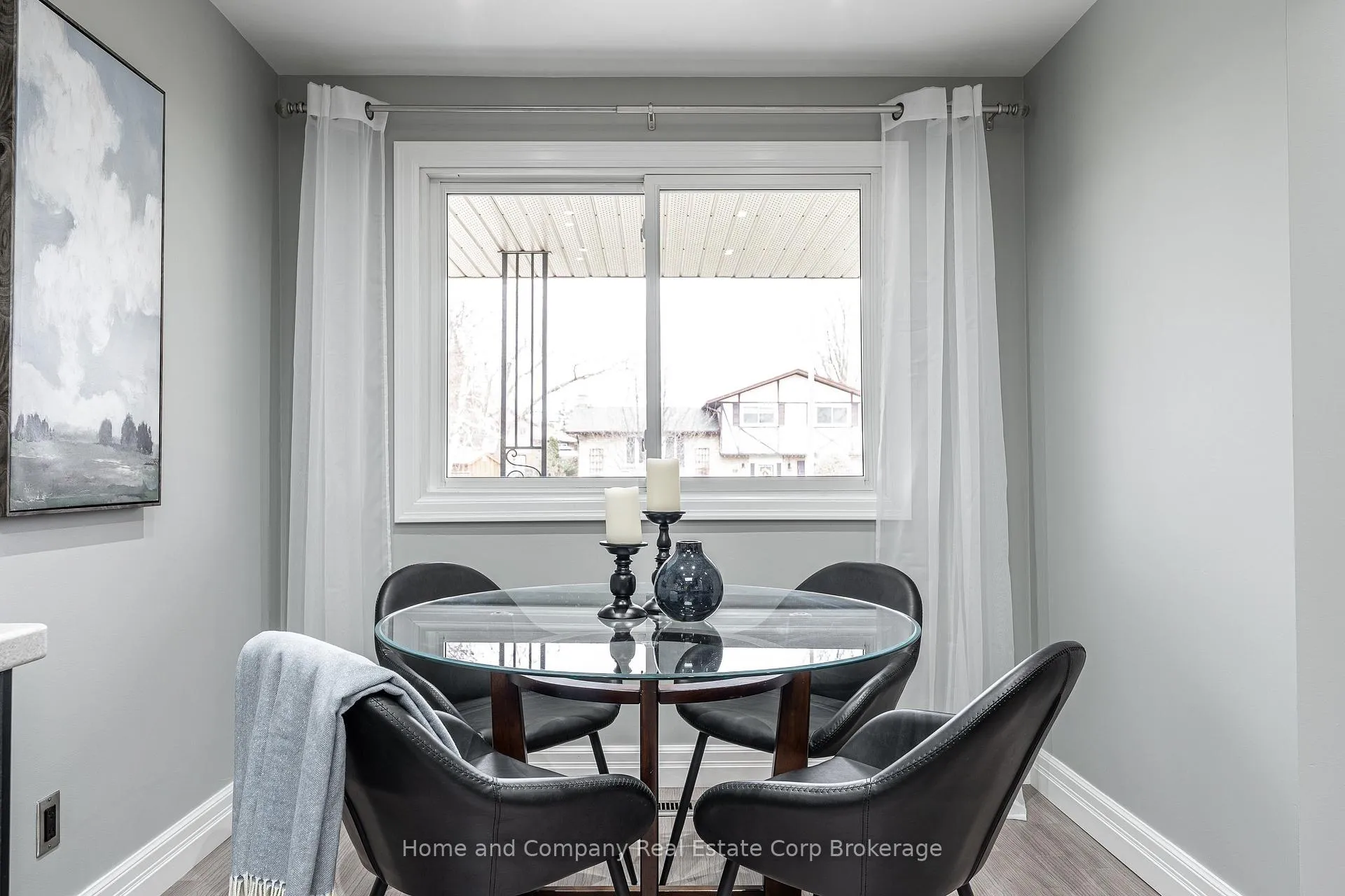 Photo 10 of 41 Dorland Drive, Stratford — HOMEH