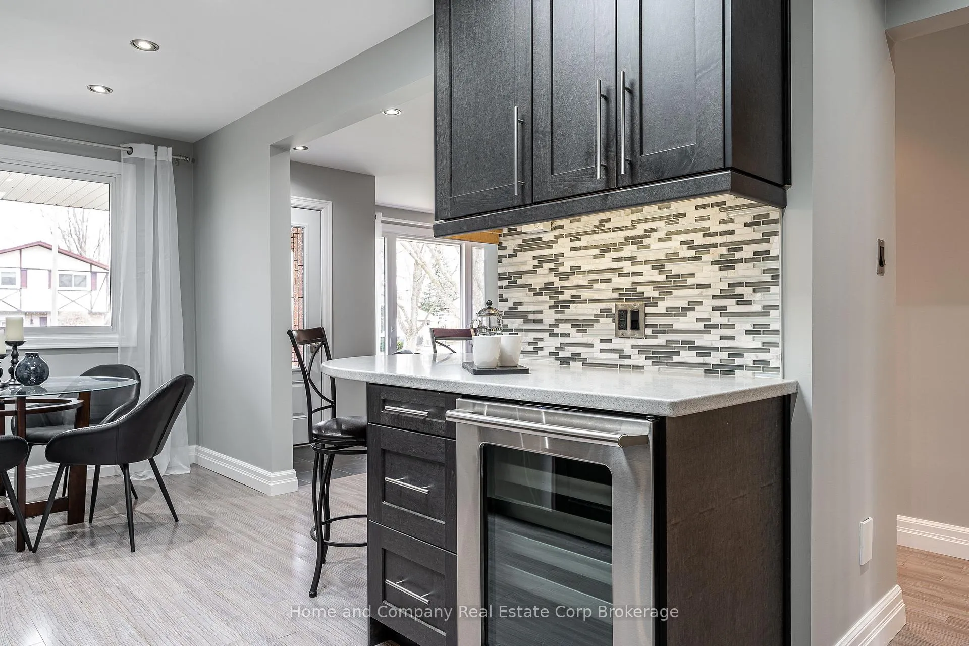 Photo 15 of 41 Dorland Drive, Stratford — HOMEH