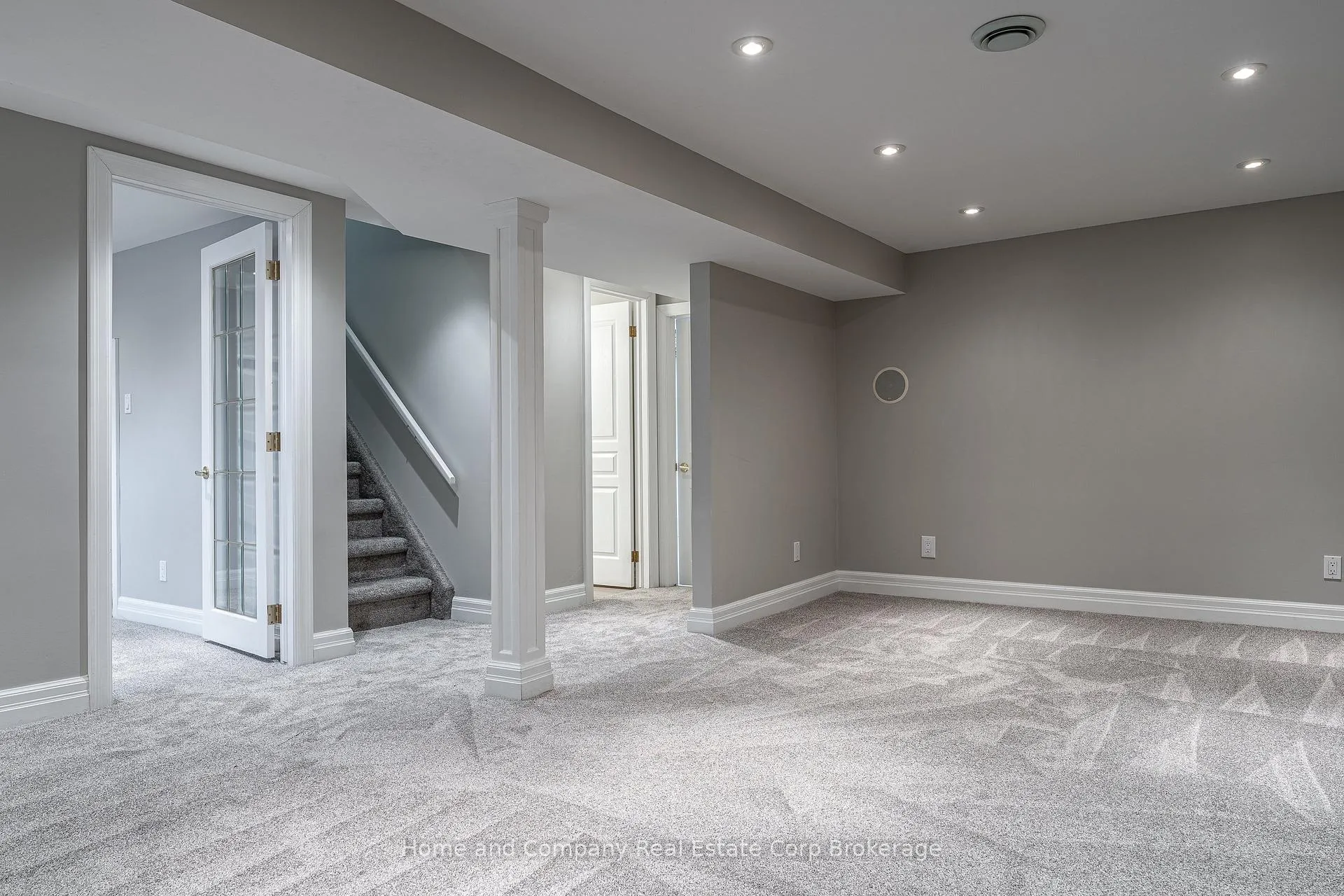 Photo 25 of 41 Dorland Drive, Stratford — HOMEH