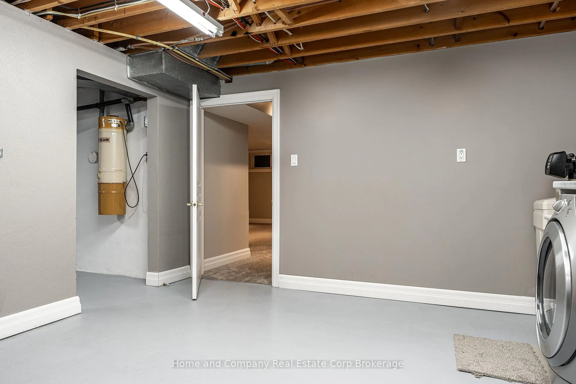 Photo 31 of 41 Dorland Drive, Stratford — HOMEH
