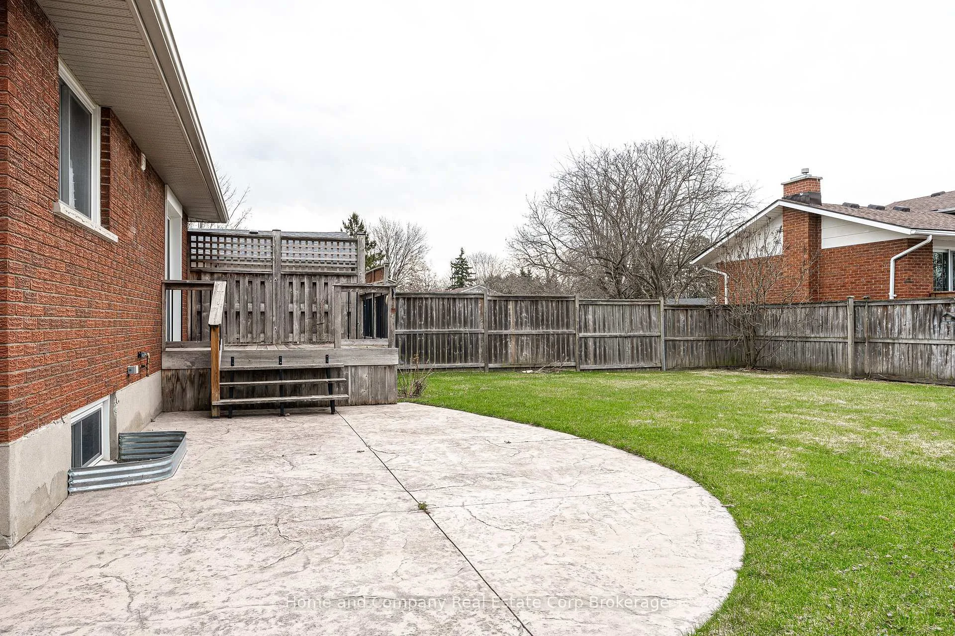 Photo 37 of 41 Dorland Drive, Stratford — HOMEH