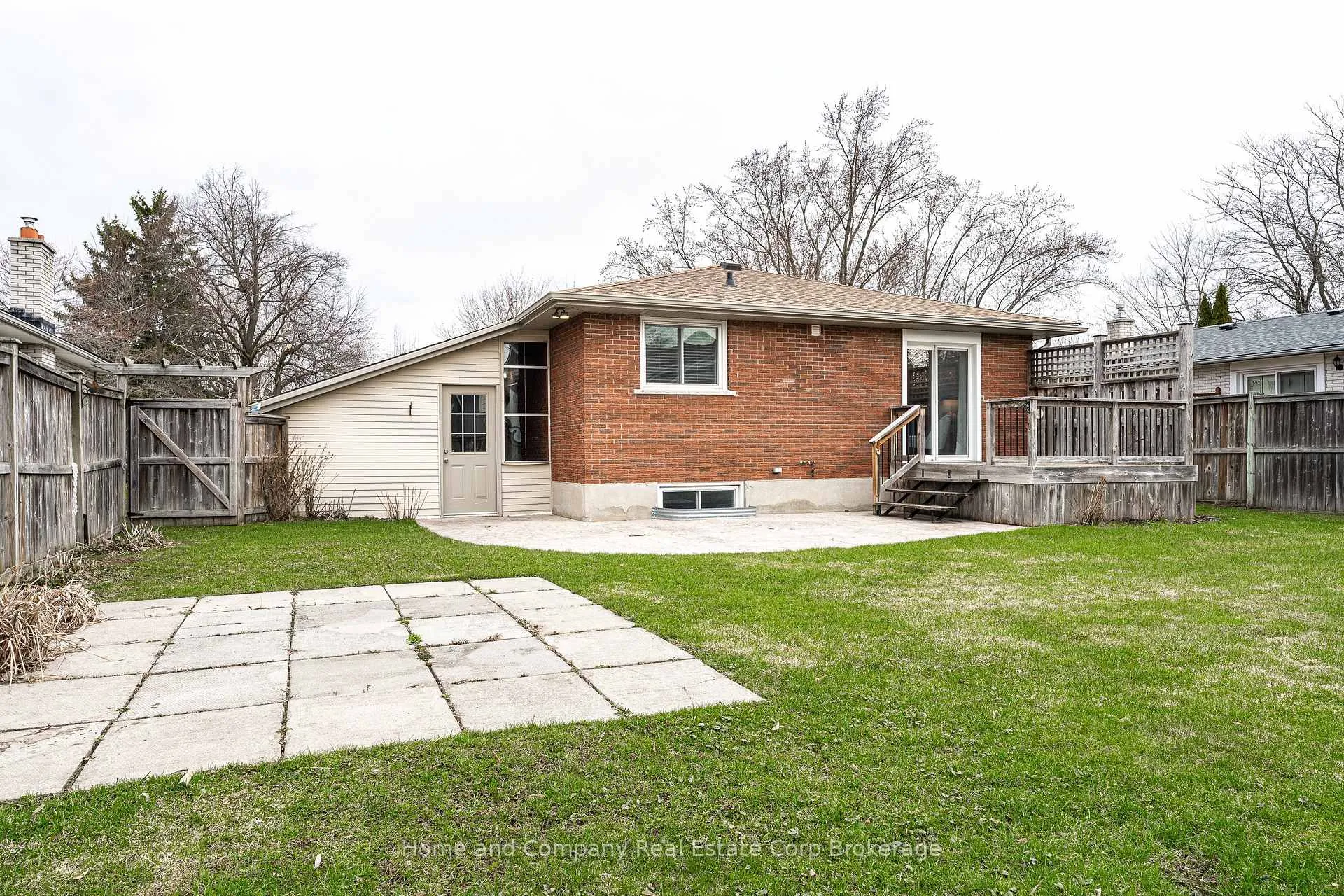 Photo 38 of 41 Dorland Drive, Stratford — HOMEH