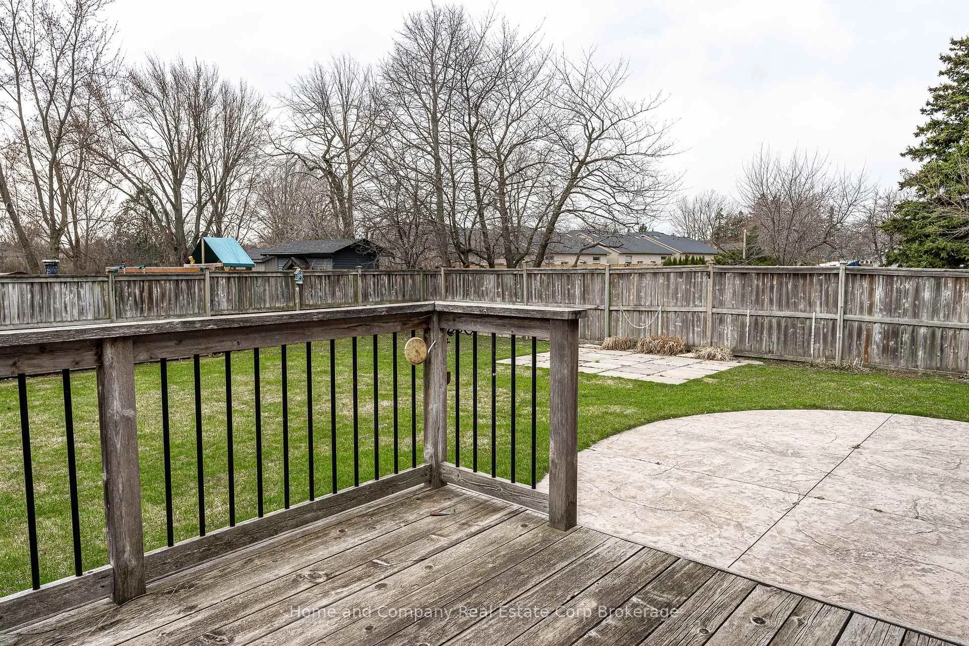 Photo 42 of 41 Dorland Drive, Stratford — HOMEH