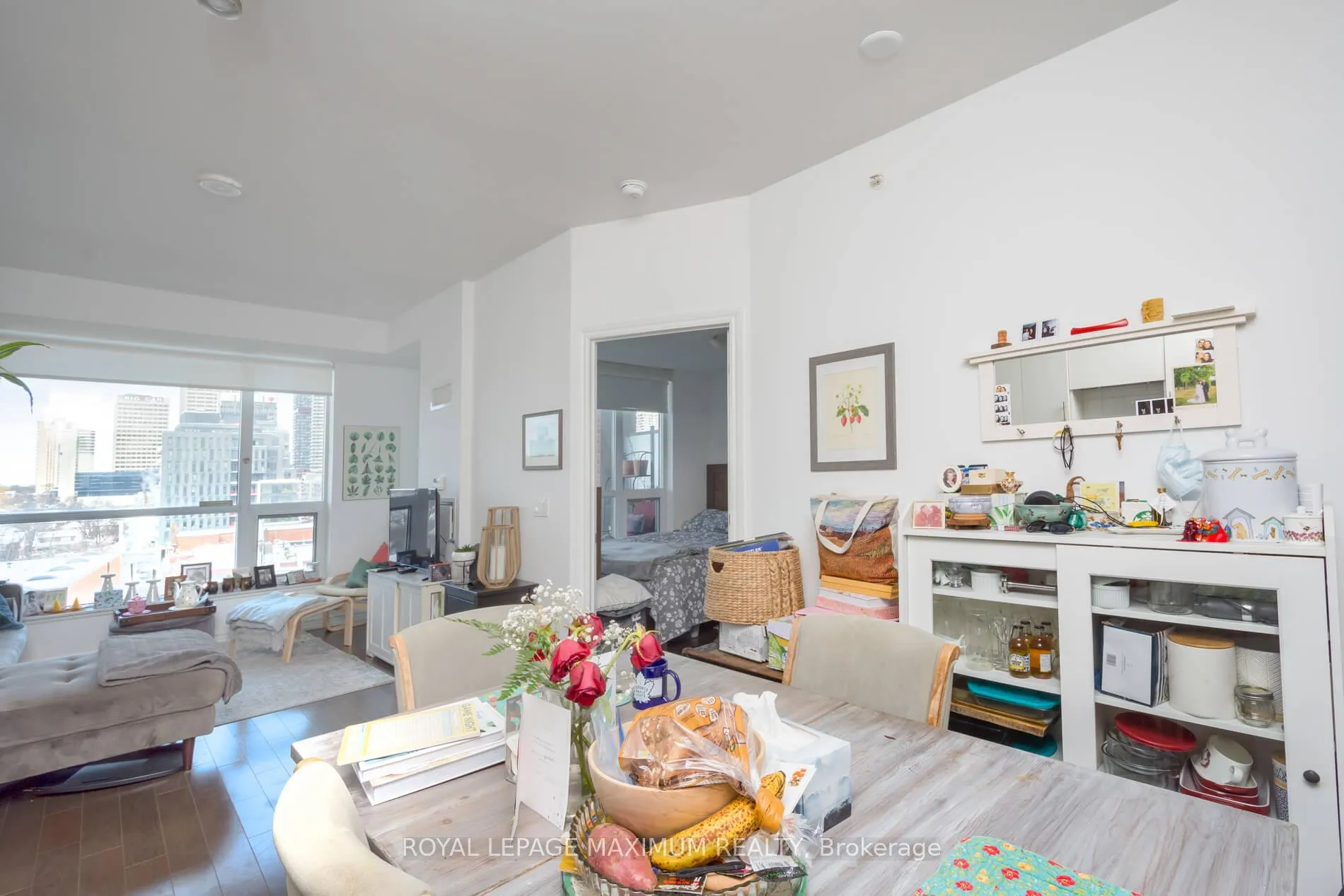 Photo 7 of Unit 615, 23 Glebe Road, Toronto, Yonge-Eglinton — HOMEH