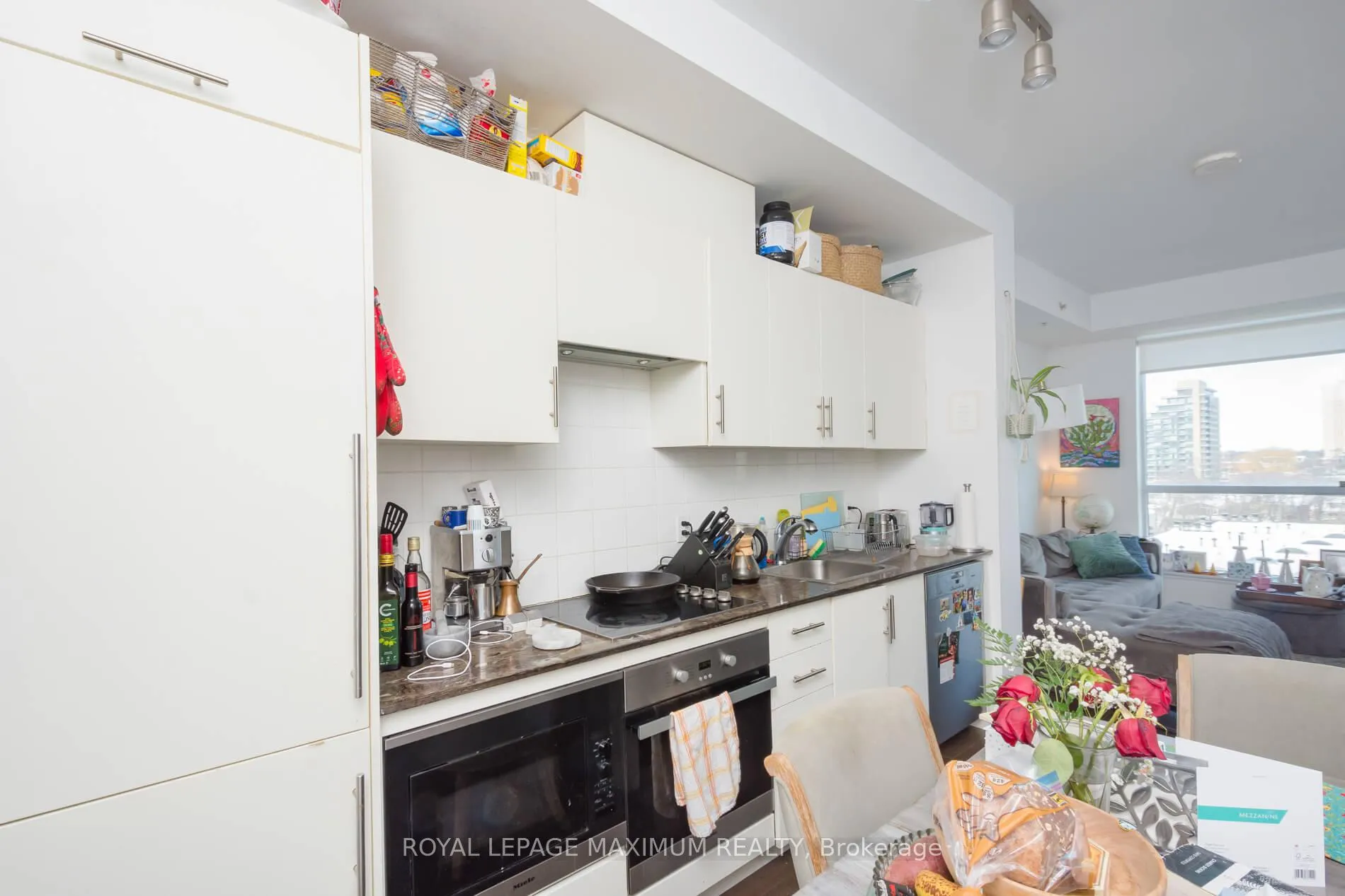 Photo 9 of Unit 615, 23 Glebe Road, Toronto, Yonge-Eglinton — HOMEH
