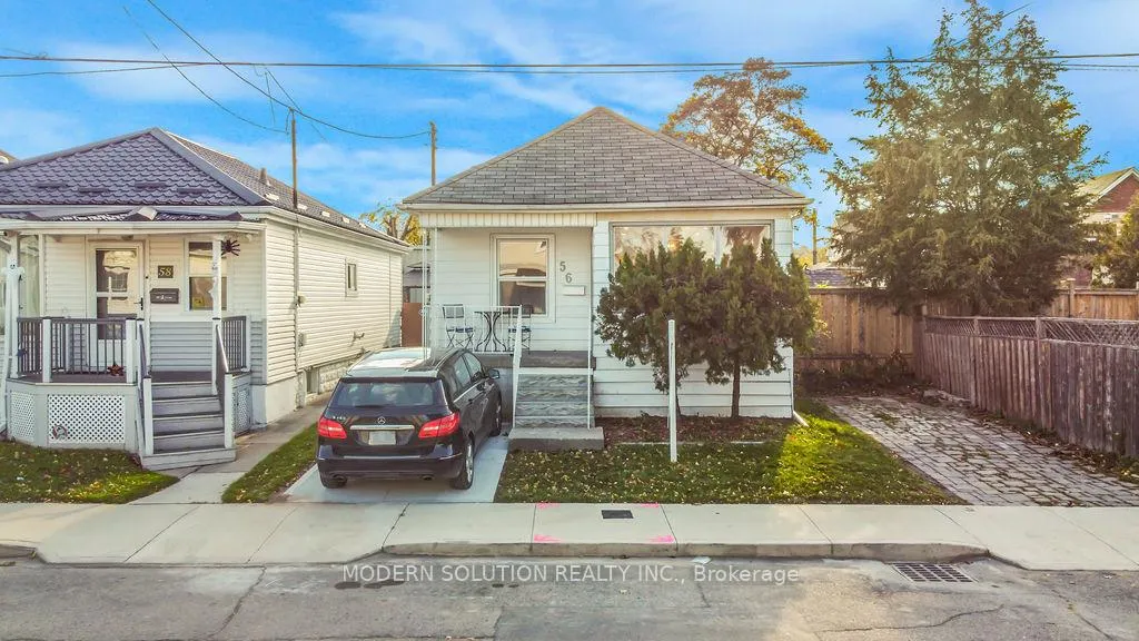 Photo 2 of 56 Cambridge Avenue, Hamilton, Crown Point — HOMEH