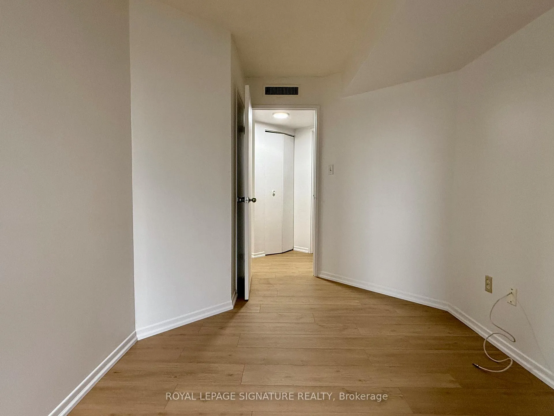 Photo 14 of Unit 2807, 1001 Bay Street, Toronto, Bay Street Corridor — HOMEH