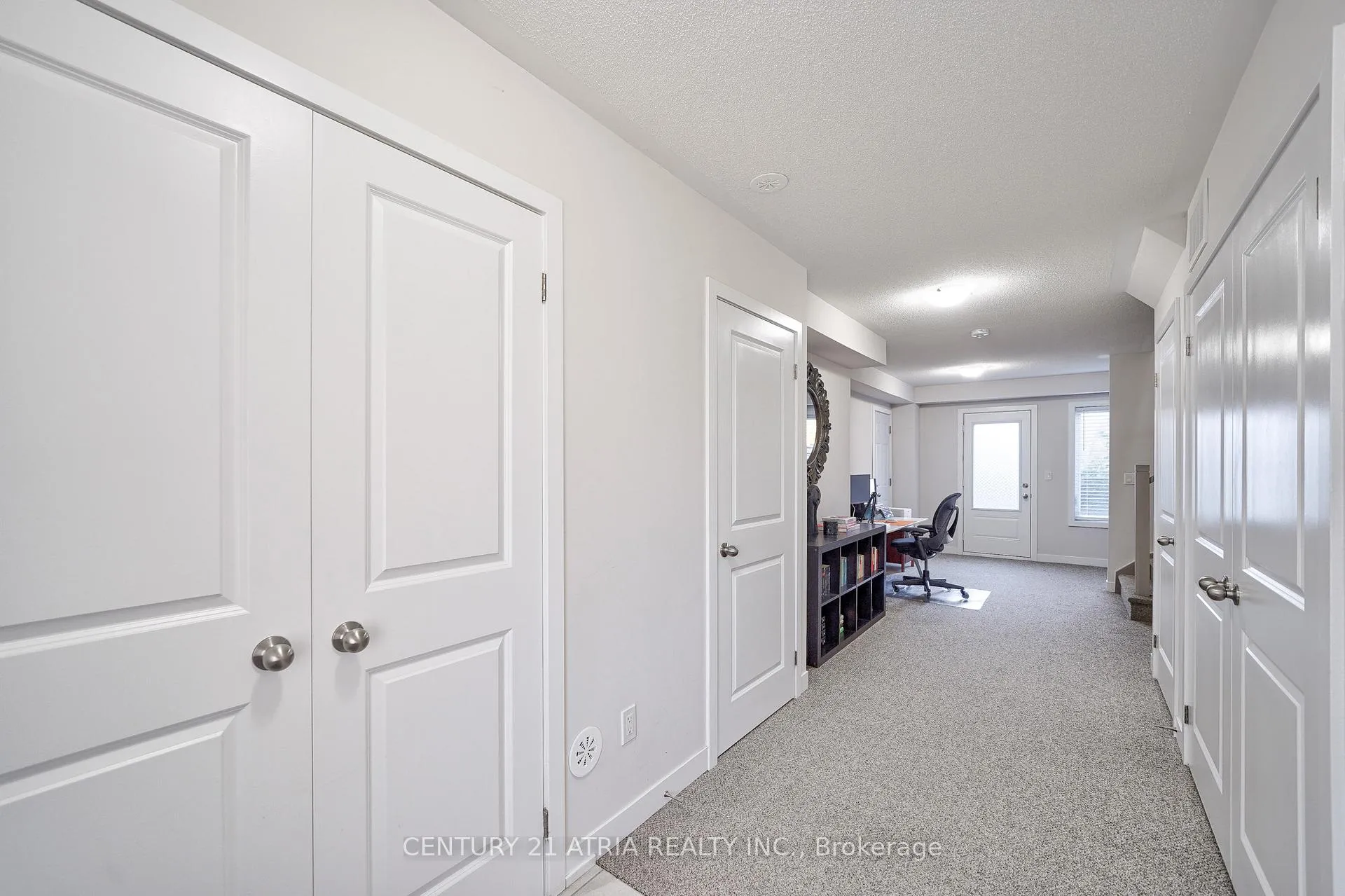 Photo 6 of Unit 8, 1956 Altona Road, Pickering, Rouge Park — HOMEH