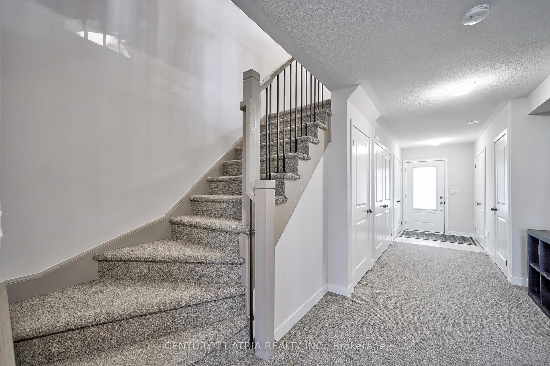 Photo 10 of Unit 8, 1956 Altona Road, Pickering, Rouge Park — HOMEH