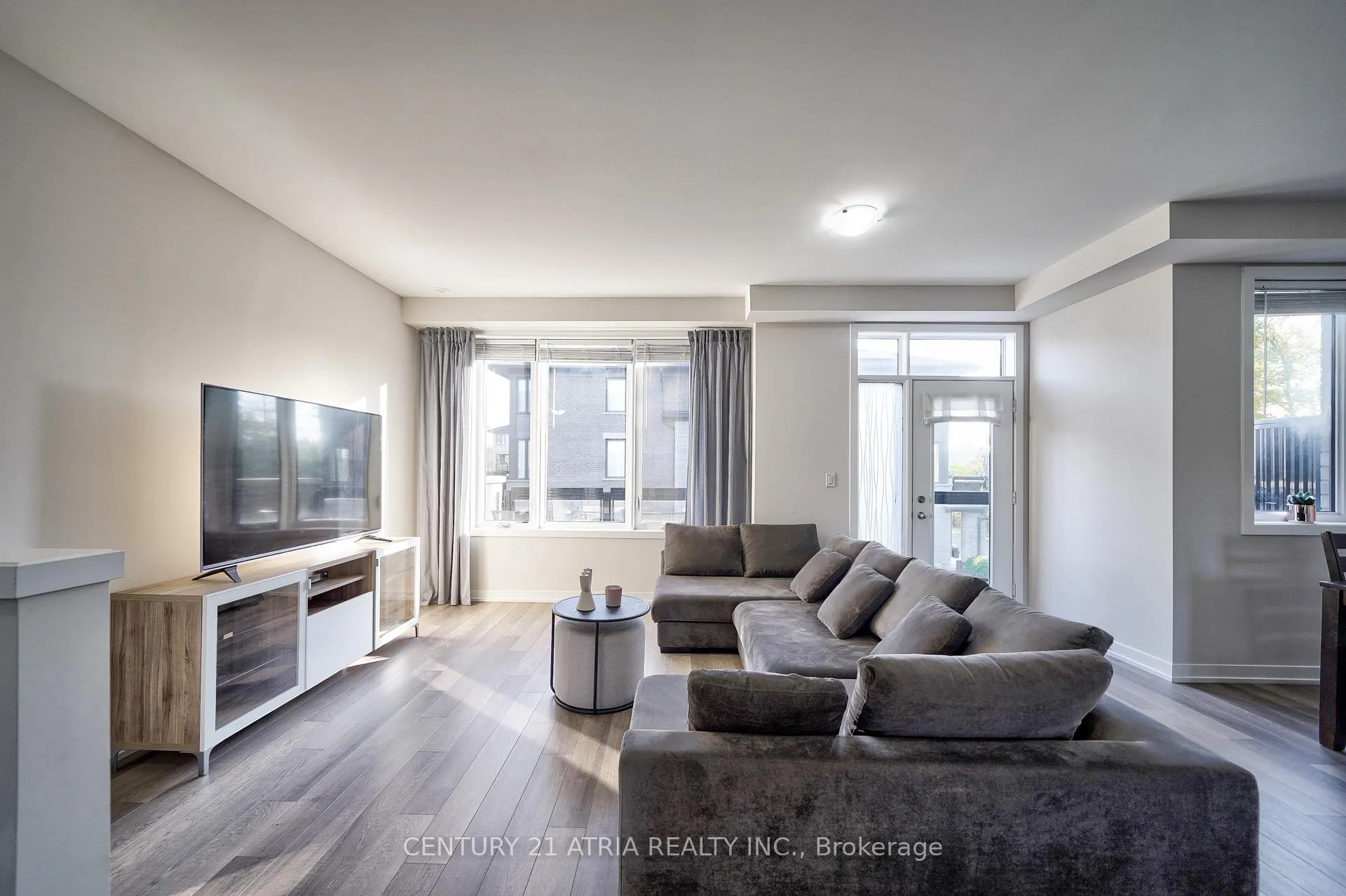 Photo 13 of Unit 8, 1956 Altona Road, Pickering, Rouge Park — HOMEH