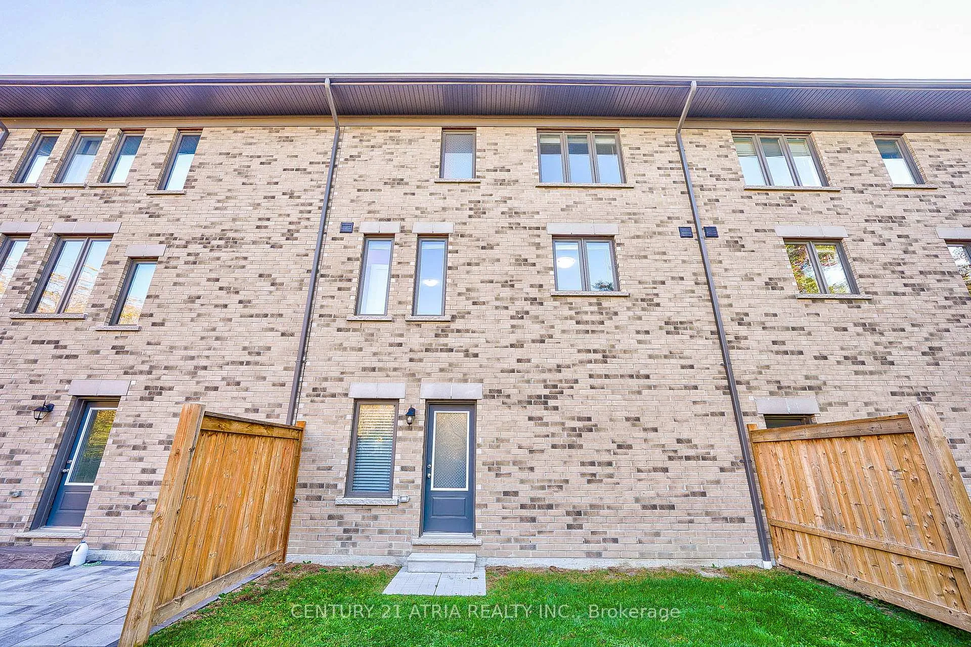 Photo 33 of Unit 8, 1956 Altona Road, Pickering, Rouge Park — HOMEH