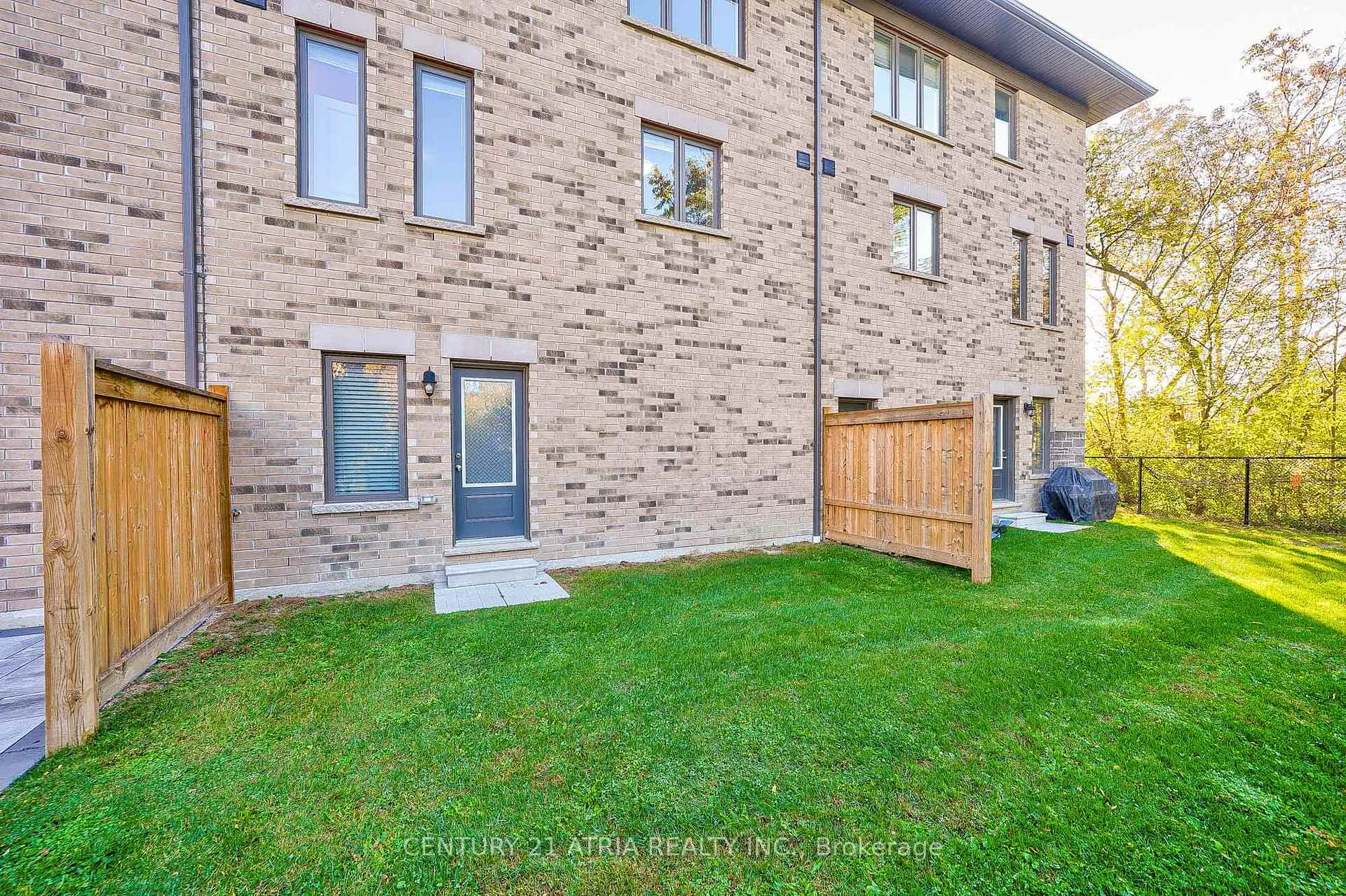 Photo 34 of Unit 8, 1956 Altona Road, Pickering, Rouge Park — HOMEH
