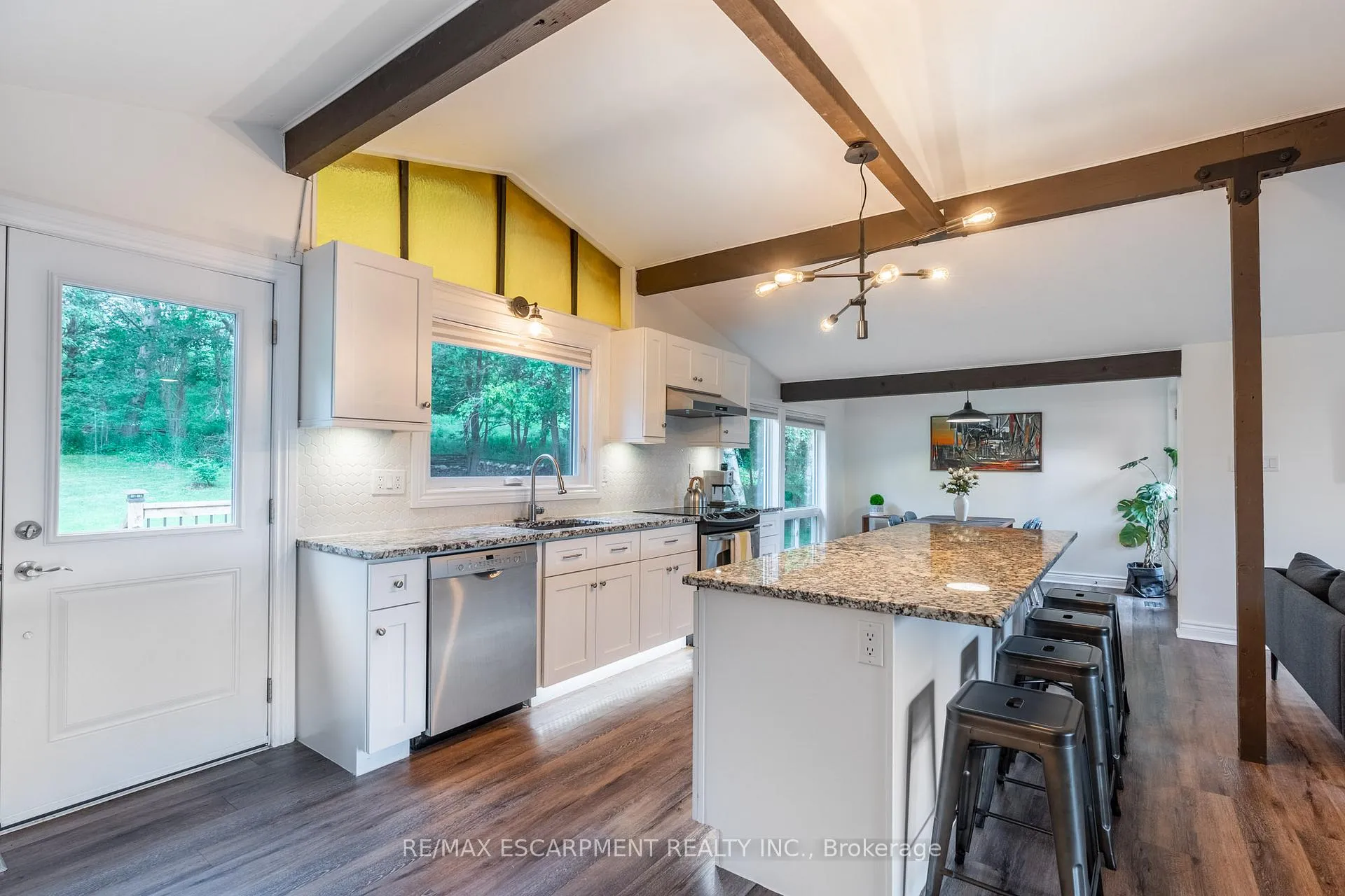 Photo 20 of 8 Laela Crescent, Mulmur, Rural Mulmur — HOMEH