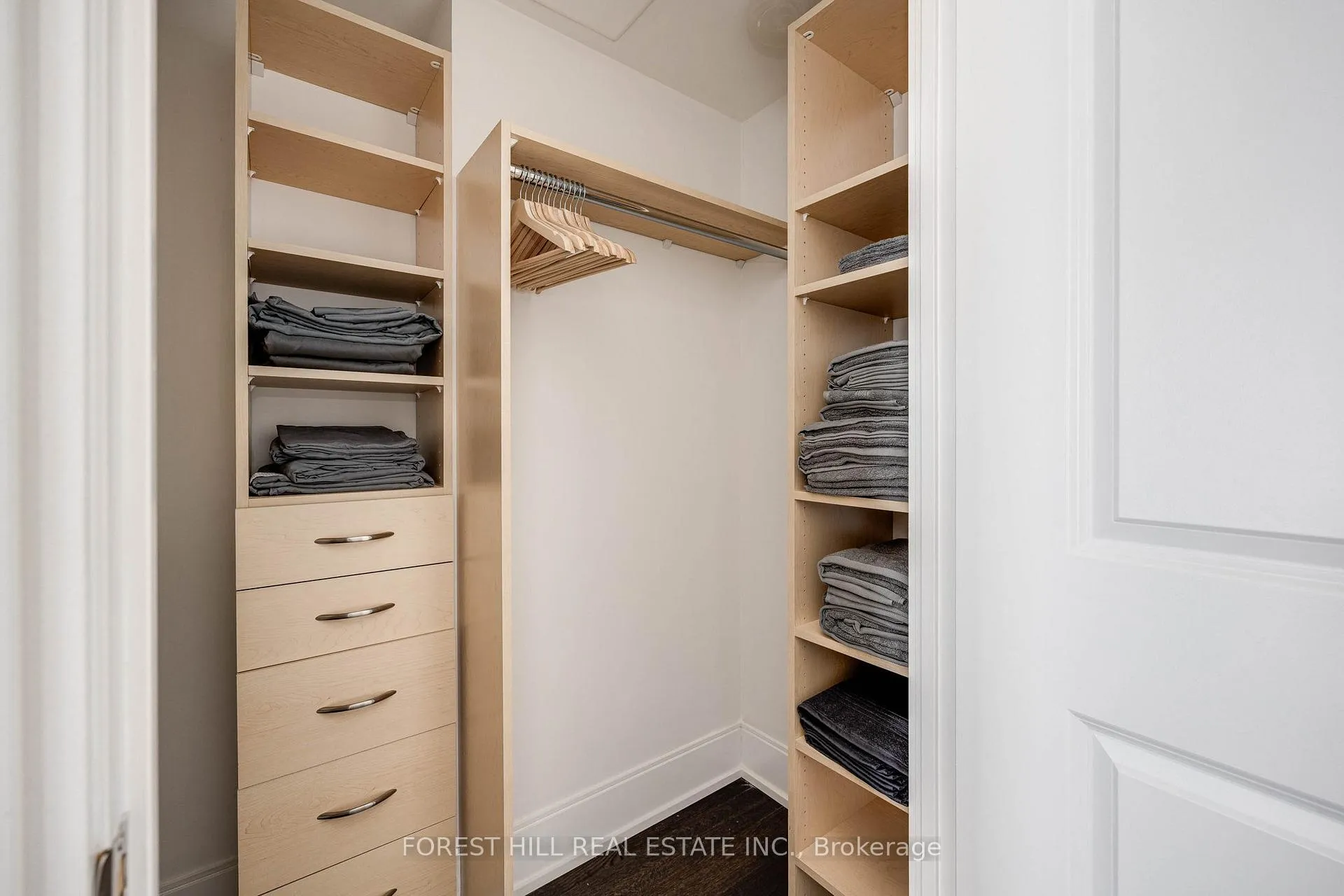Photo 20 of Unit 931, 560 Front Street W, Toronto, Waterfront Communities — HOMEH