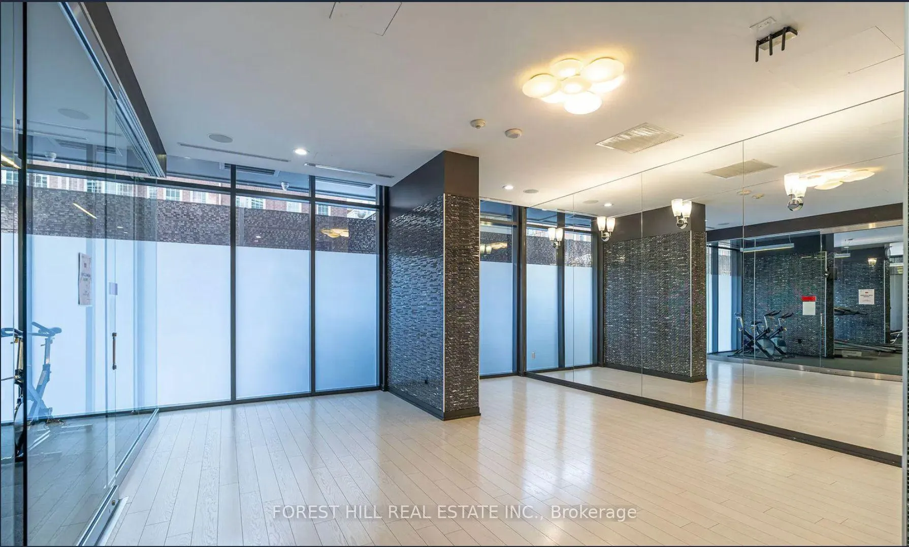 Photo 41 of Unit 931, 560 Front Street W, Toronto, Waterfront Communities — HOMEH