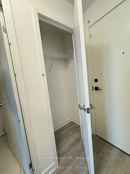 Photo 9 of Unit 1405, 292 Verdale Crossing, Markham, Unionville — HOMEH