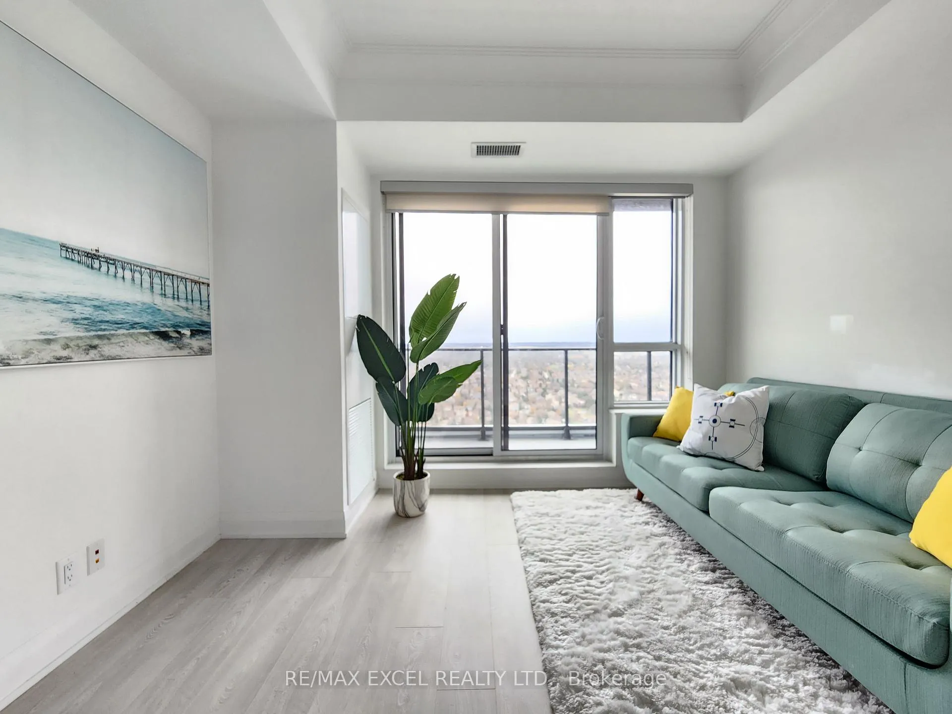 Photo 1 of Unit 3709, 18 Water Walk Drive, Markham, Unionville — HOMEH
