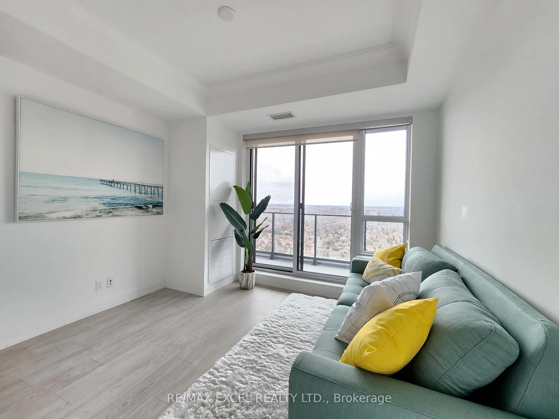 Photo 7 of Unit 3709, 18 Water Walk Drive, Markham, Unionville — HOMEH
