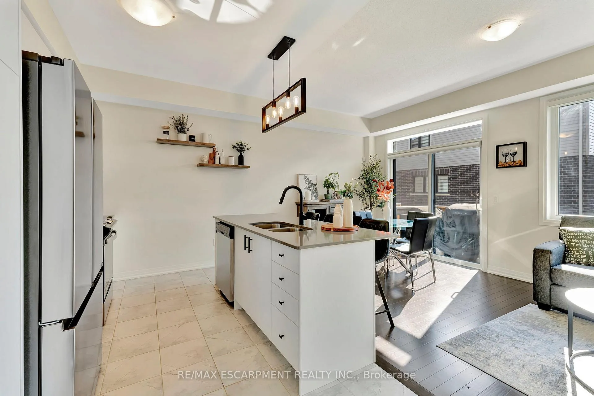Photo 6 of 7 Freedom Crescent, Hamilton, Mount Hope — HOMEH