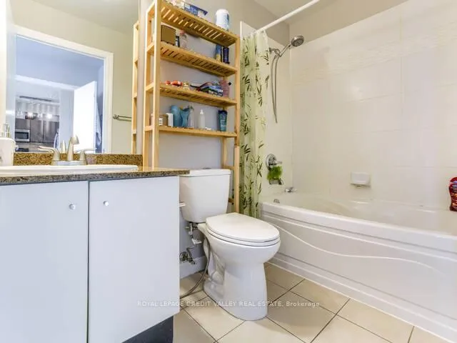 Photo 14 of Unit 2610, 12 Yonge Street, Toronto, Waterfront Communities — HOMEH