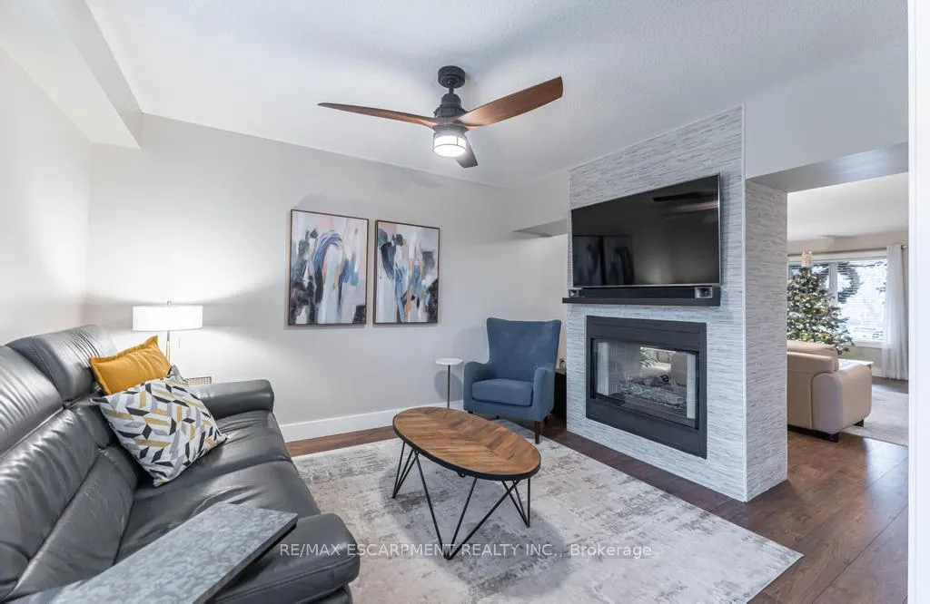 Photo 12 of 69 Vail Meadows Crescent, Clarington, Bowmanville — HOMEH