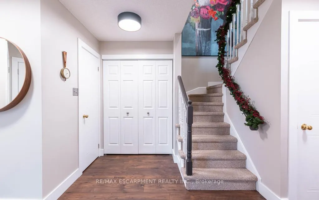 Photo 17 of 69 Vail Meadows Crescent, Clarington, Bowmanville — HOMEH