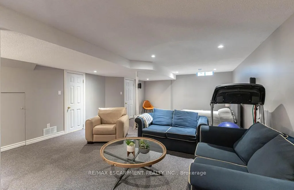 Photo 26 of 69 Vail Meadows Crescent, Clarington, Bowmanville — HOMEH