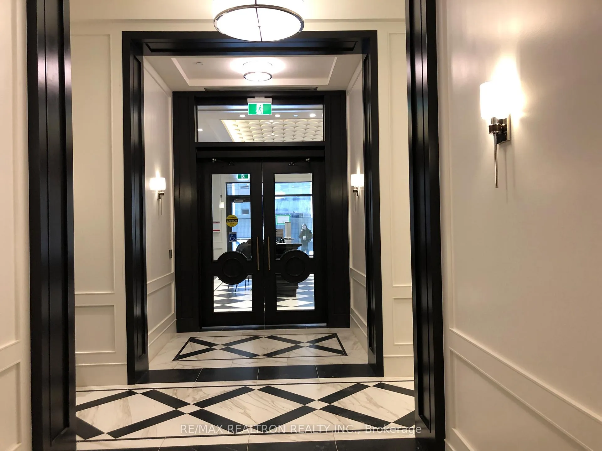 Photo 3 of Unit 519, 955 Bay Street, Toronto, Bay Street Corridor — HOMEH