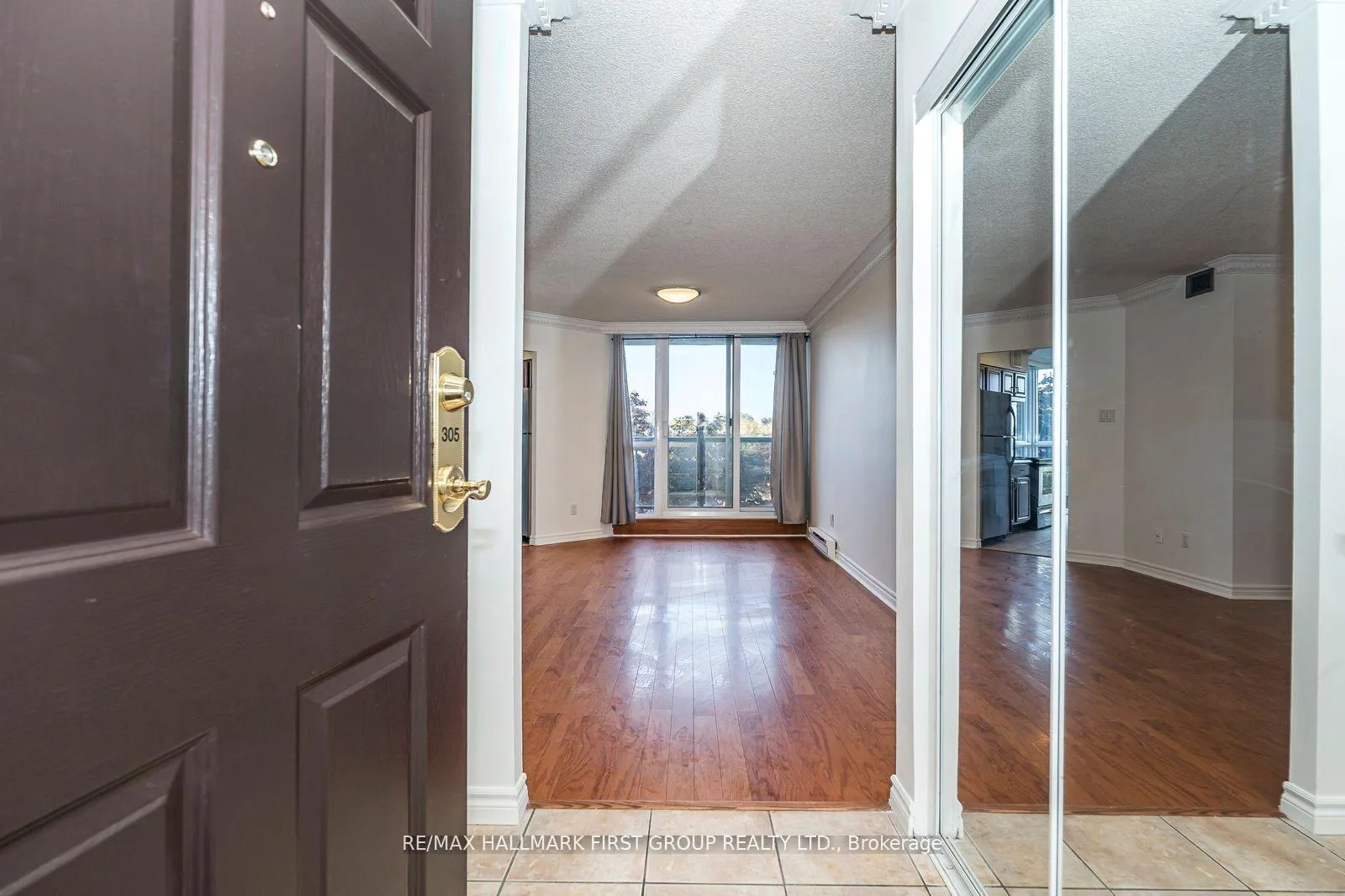 Photo 5 of Unit 305, 2 Westney Road N, Ajax, Central West — HOMEH